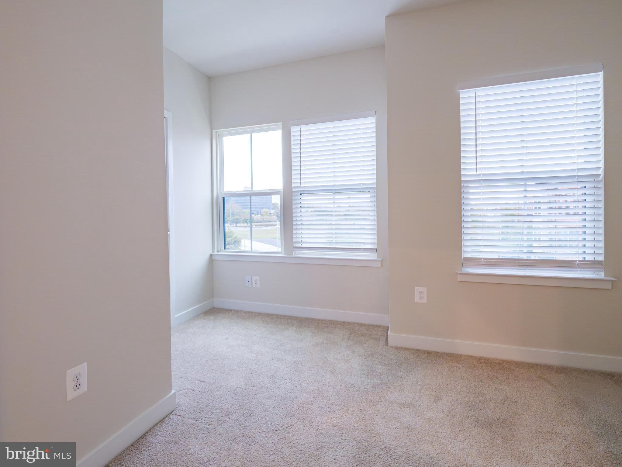 VILLAGE OF TOWNE SQUARE - Residential