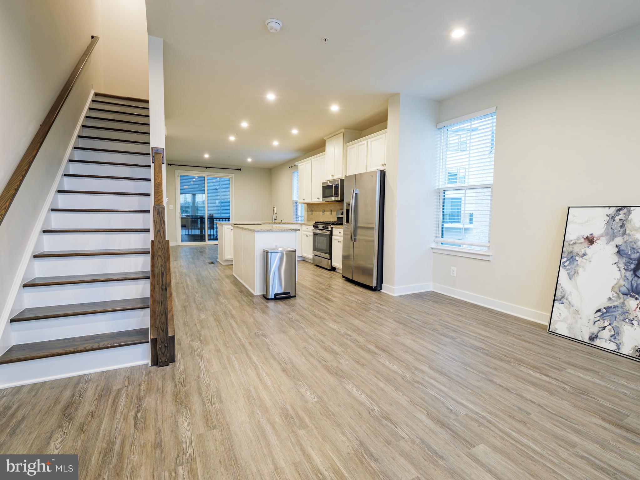 VILLAGE OF TOWNE SQUARE - Residential