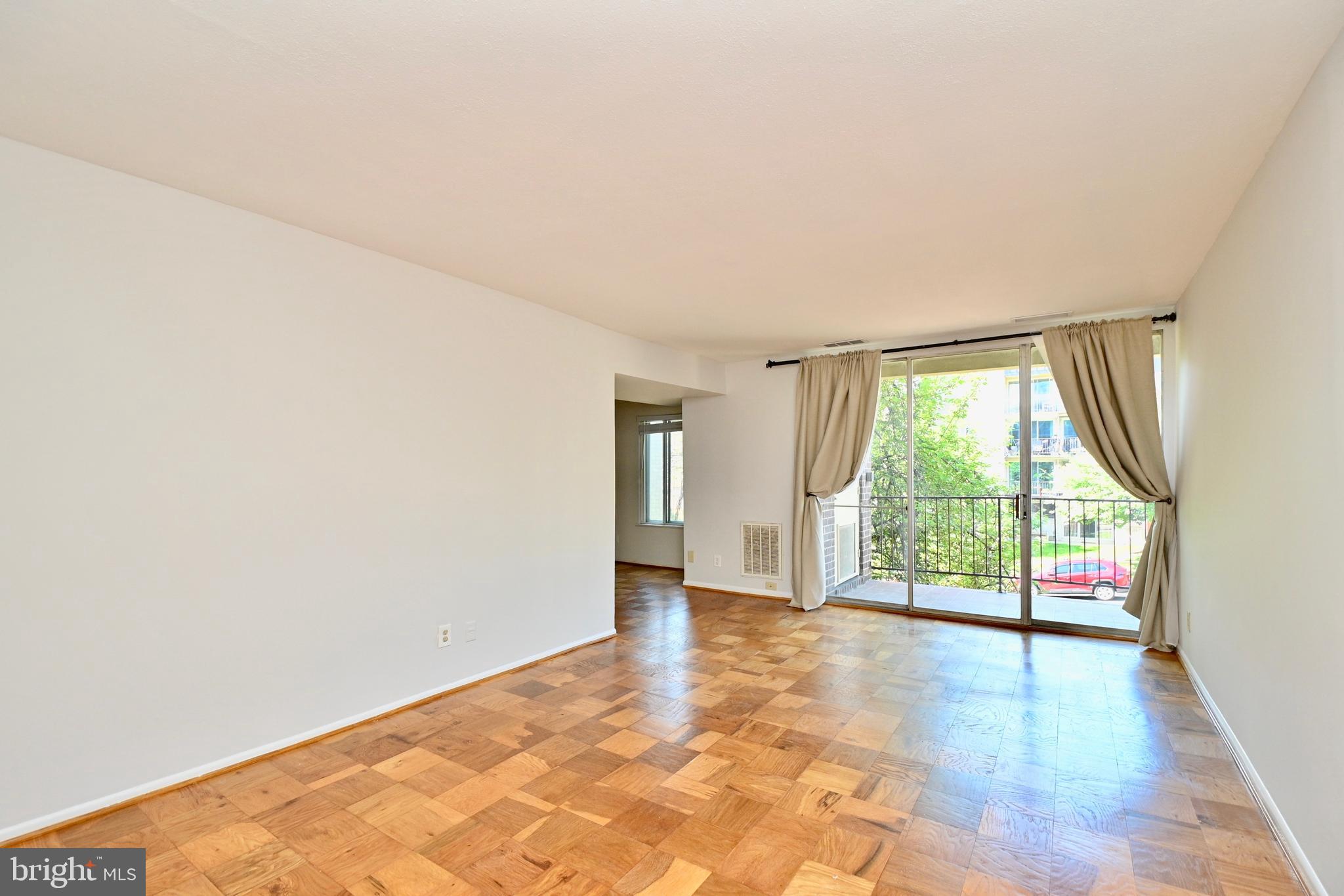 PARK SPRING - Residential Lease