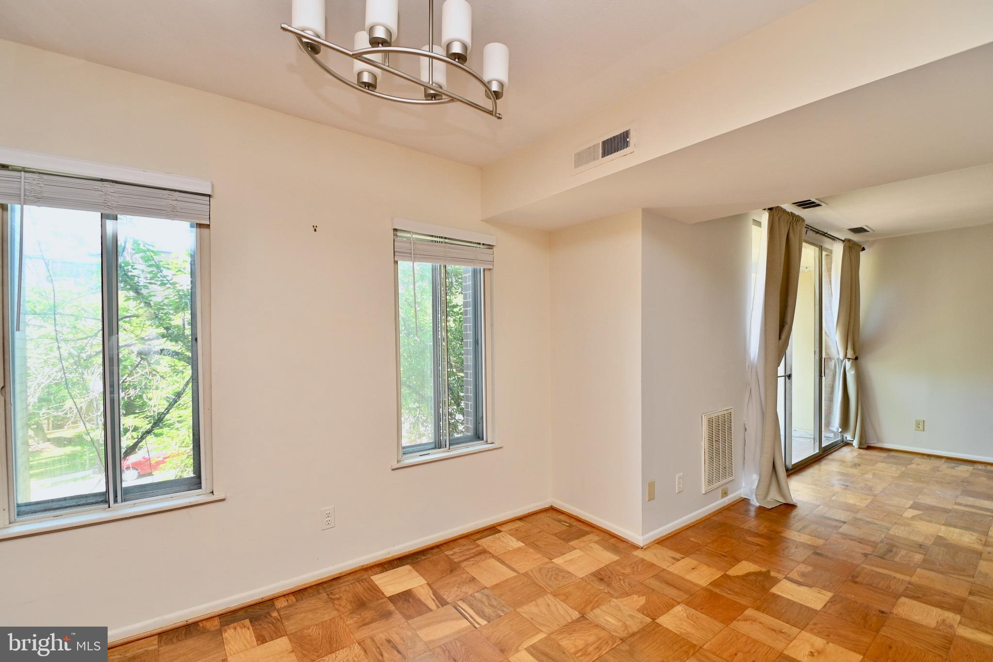 PARK SPRING - Residential Lease