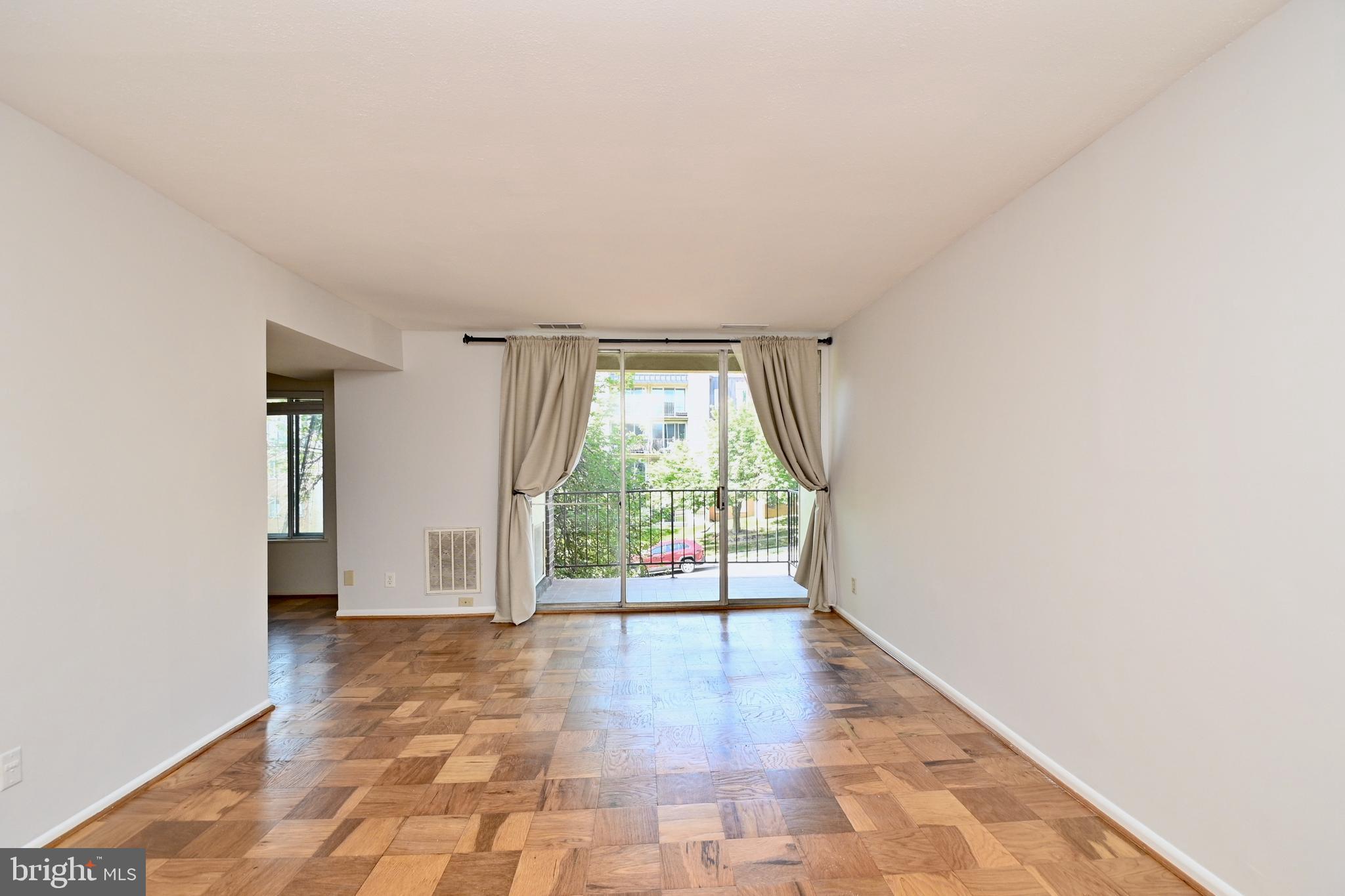 PARK SPRING - Residential Lease