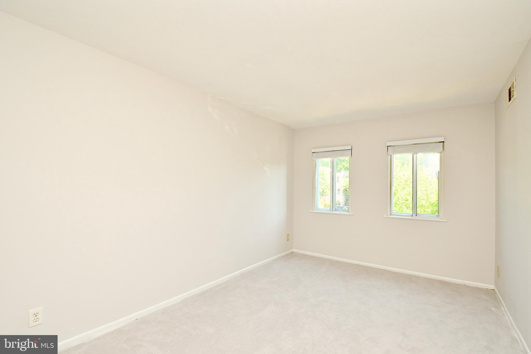 PARK SPRING - Residential Lease