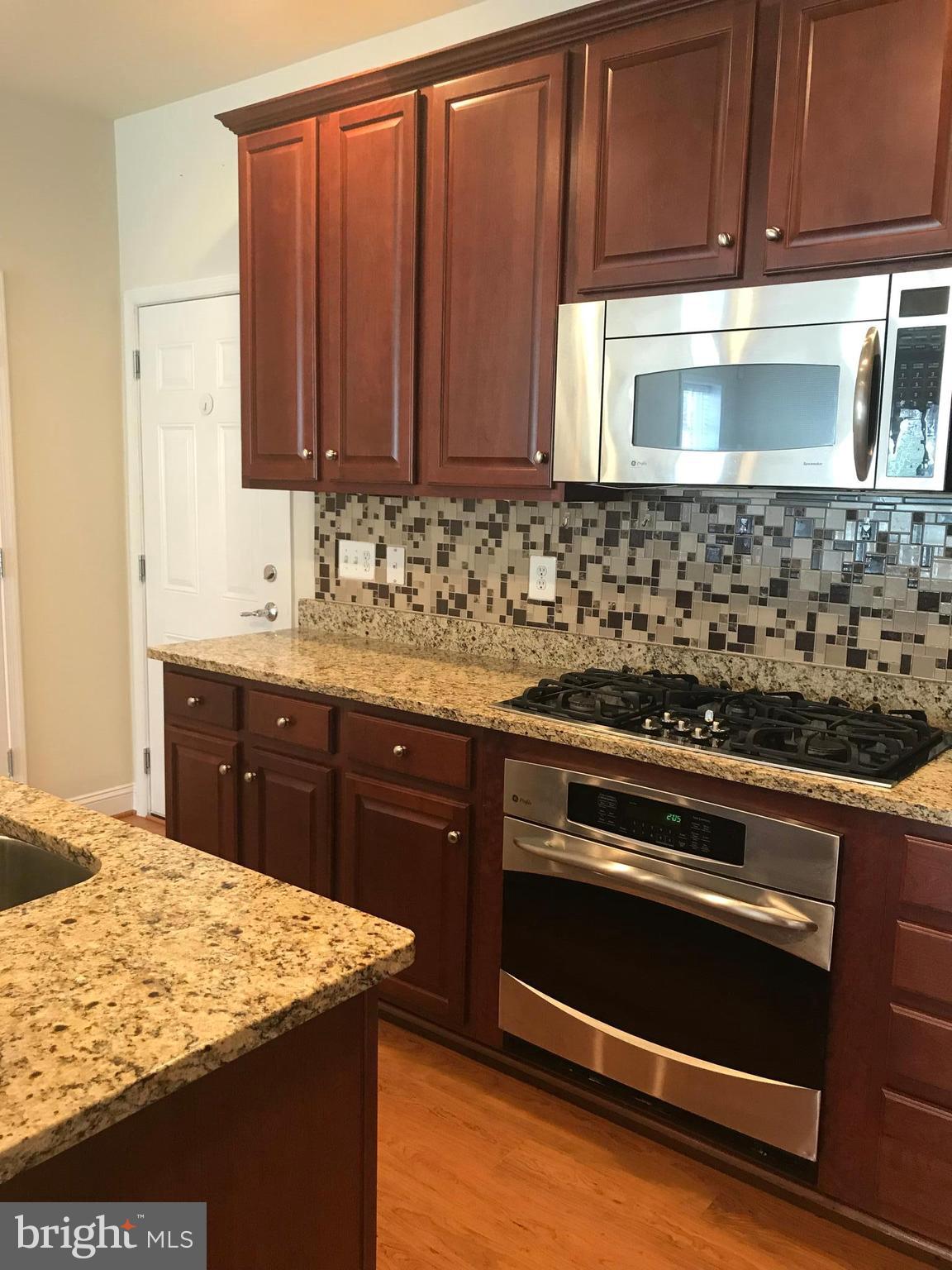 POTOMAC CLUB - Residential