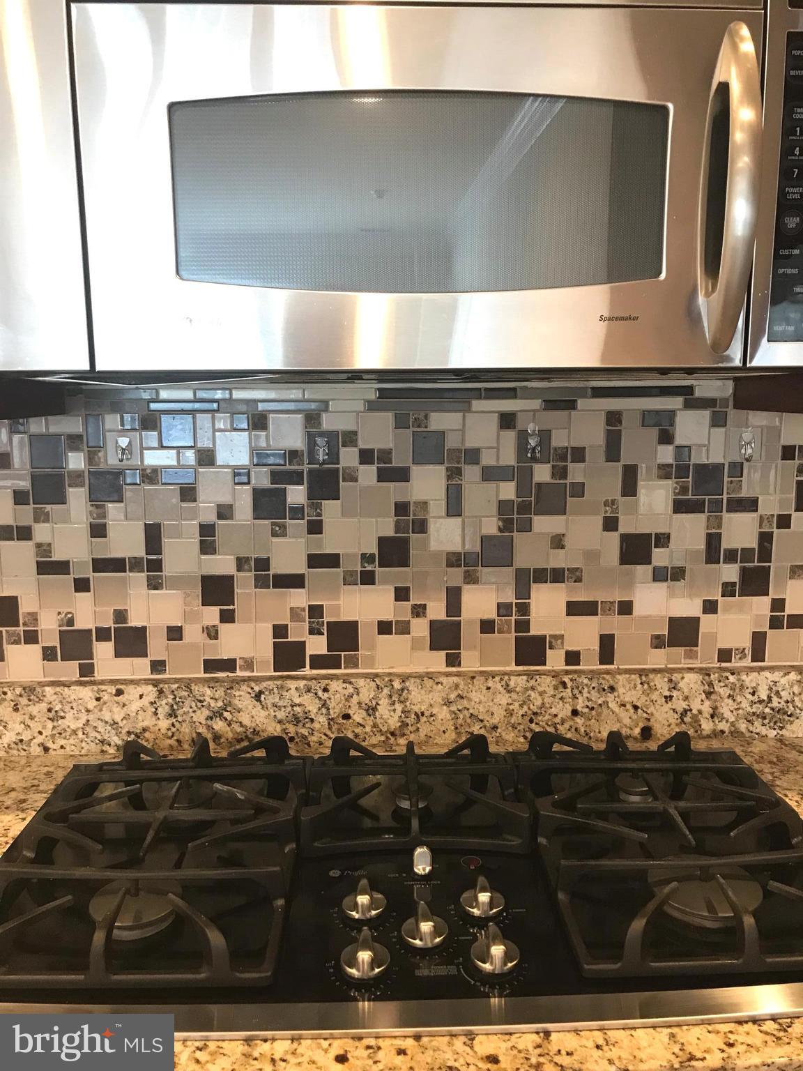 POTOMAC CLUB - Residential