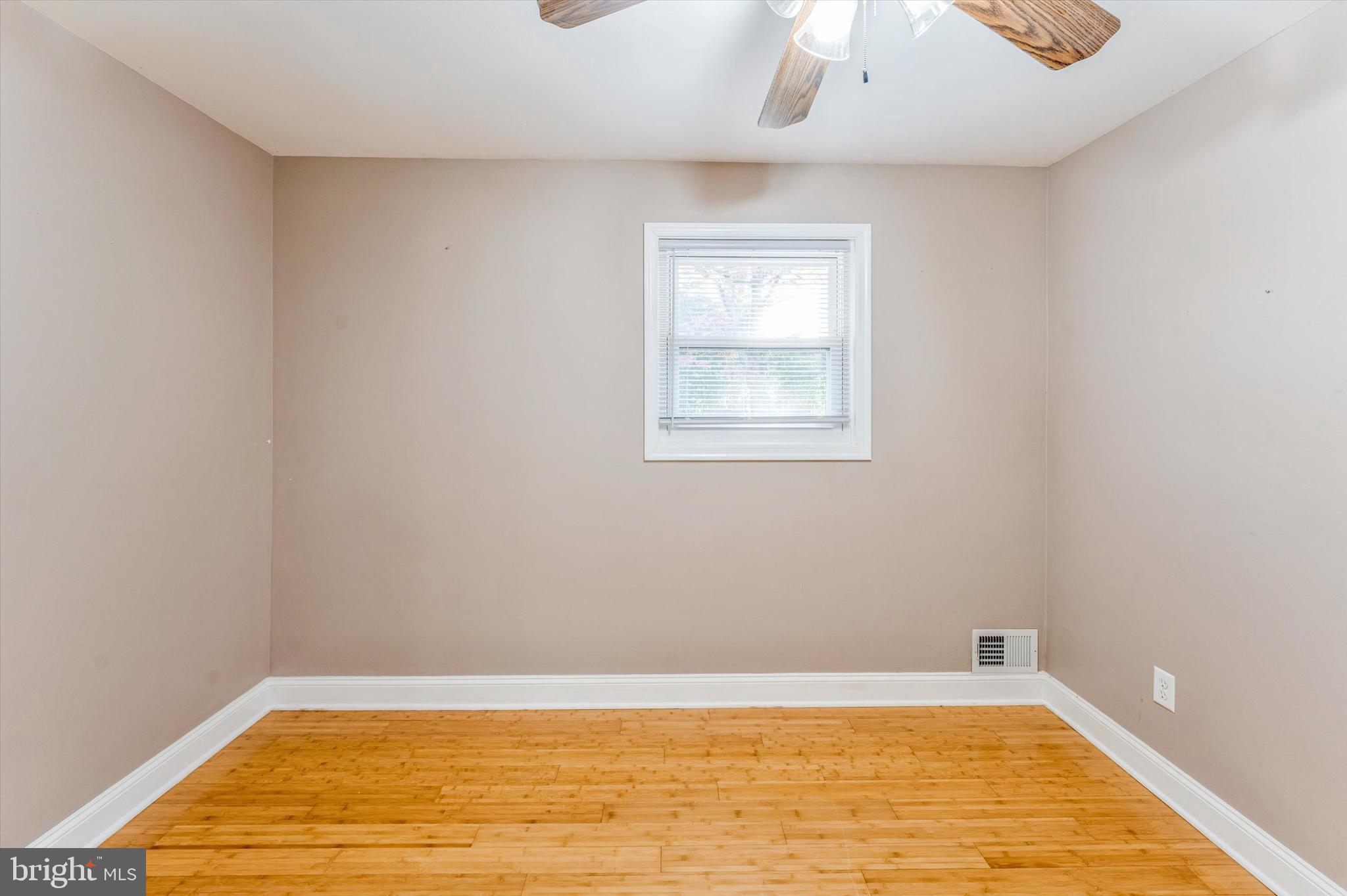 LOISDALE ESTATES - Residential