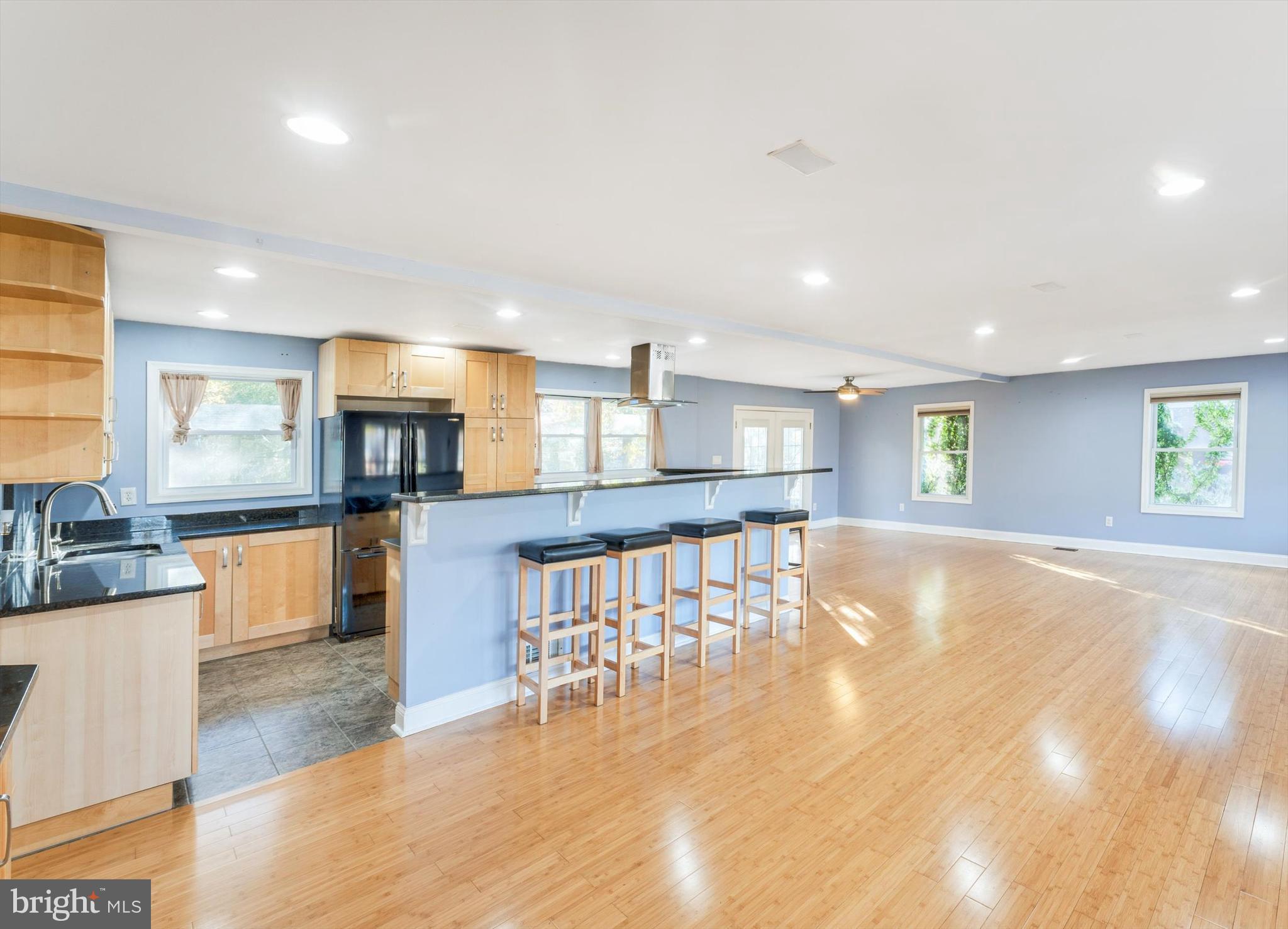 LOISDALE ESTATES - Residential