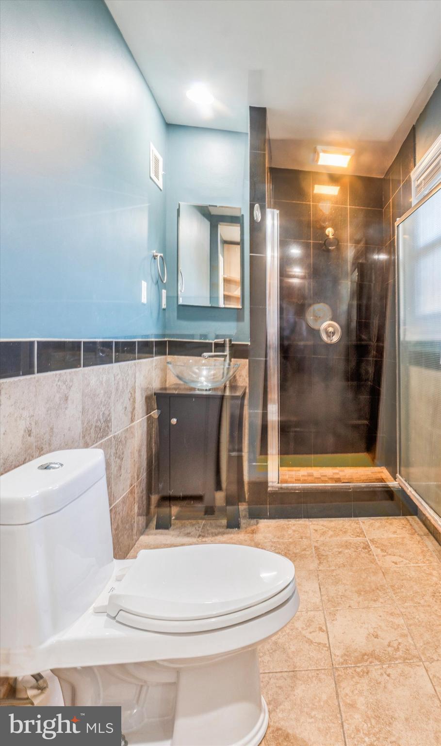 LOISDALE ESTATES - Residential