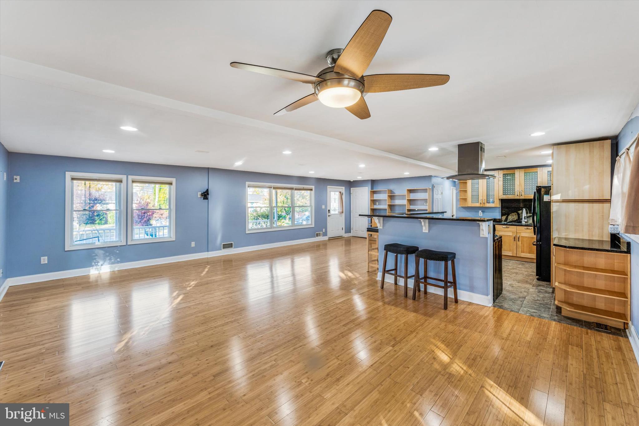 LOISDALE ESTATES - Residential