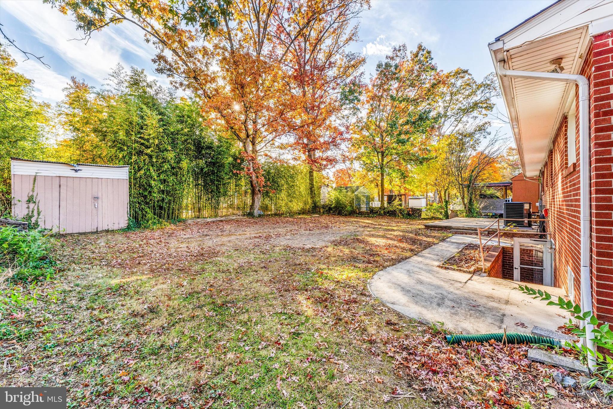 LOISDALE ESTATES - Residential