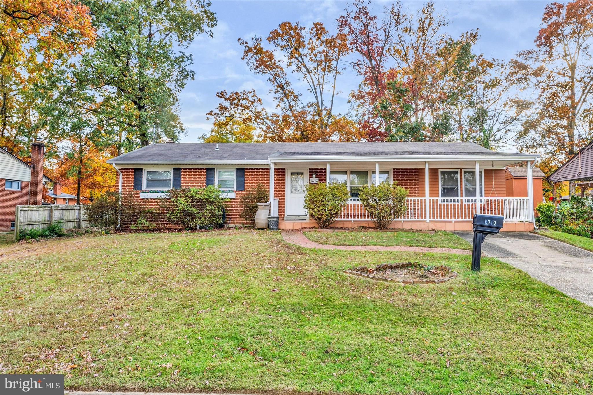 LOISDALE ESTATES - Residential