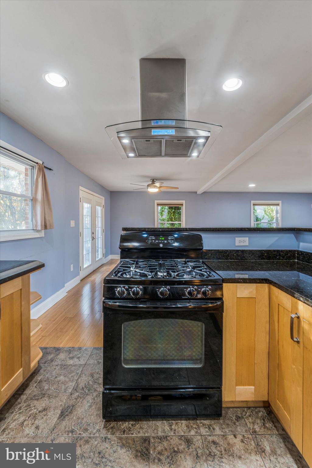 LOISDALE ESTATES - Residential