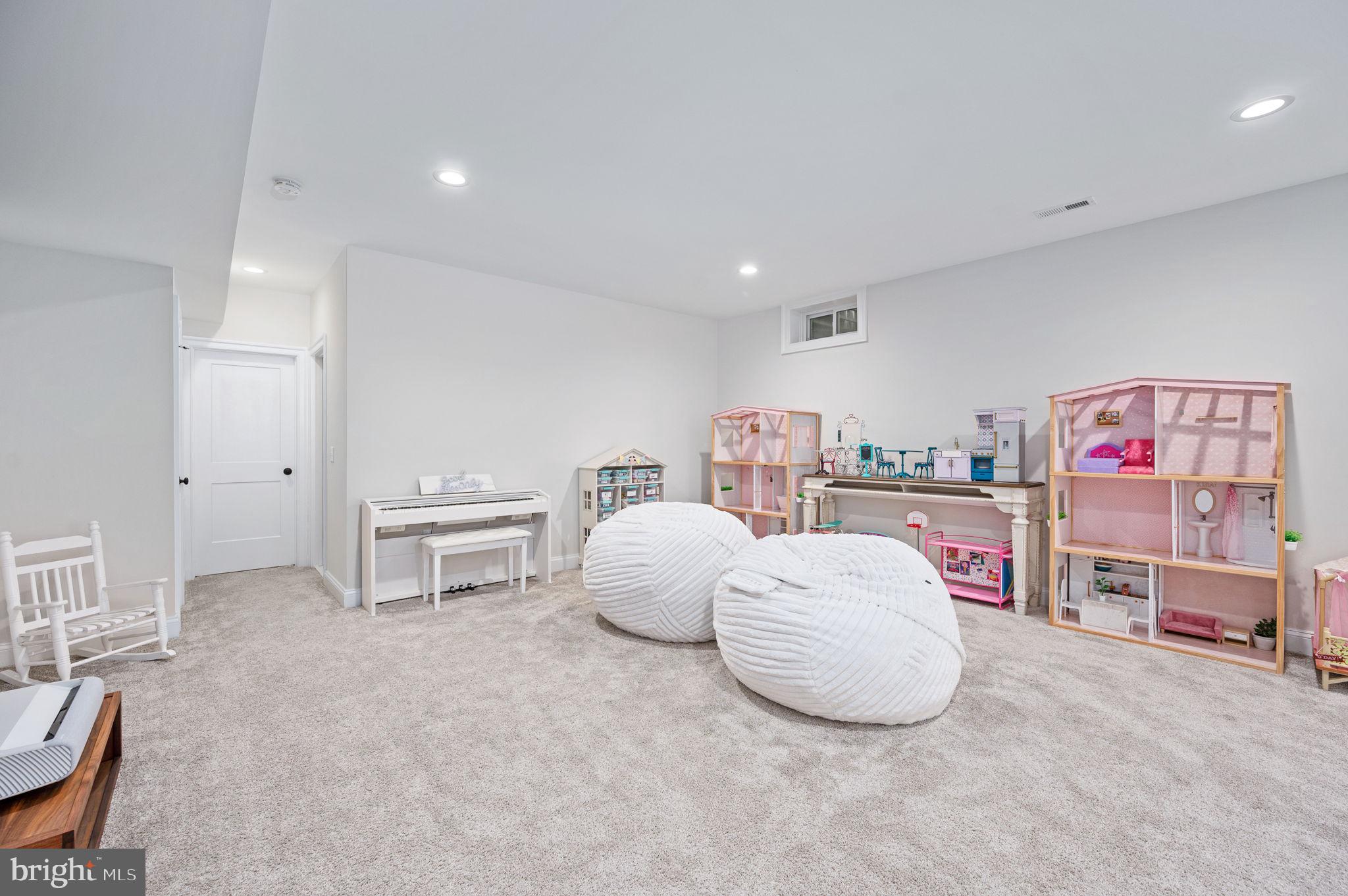 FORTUNES LANDING - Residential