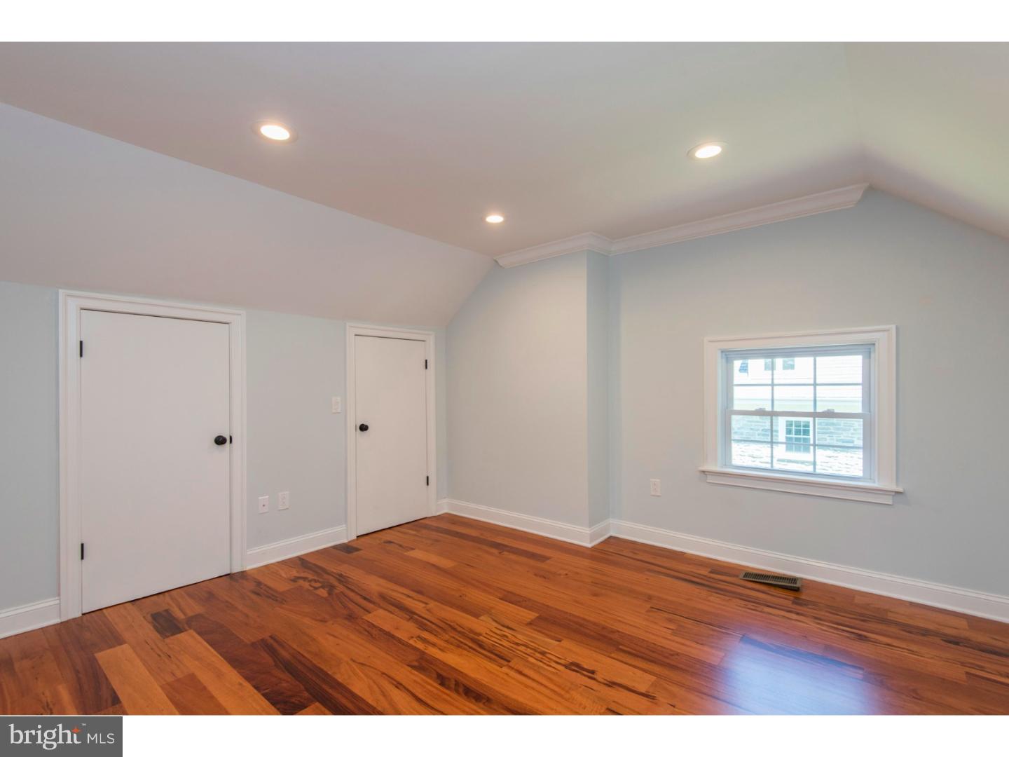 WYNNEWOOD - Residential