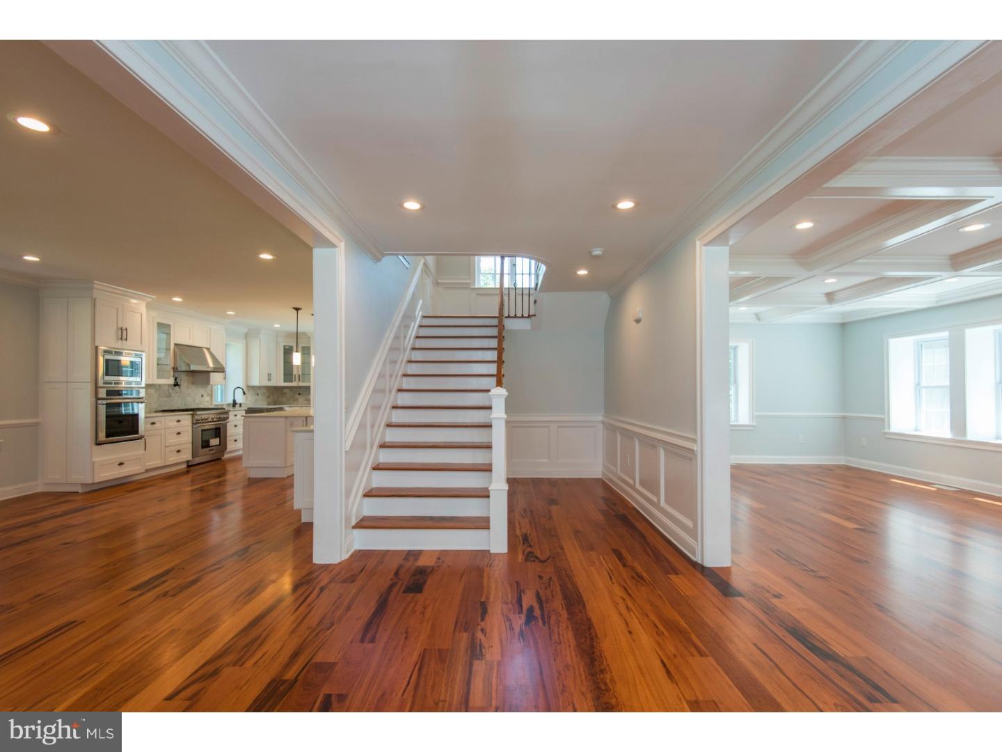 WYNNEWOOD - Residential