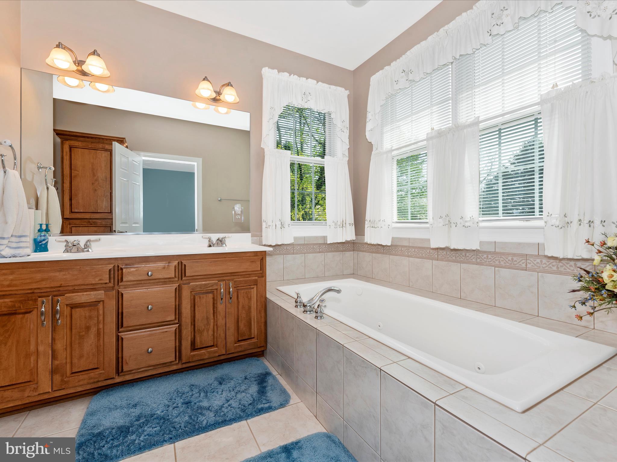 MONKS MISERY - Residential