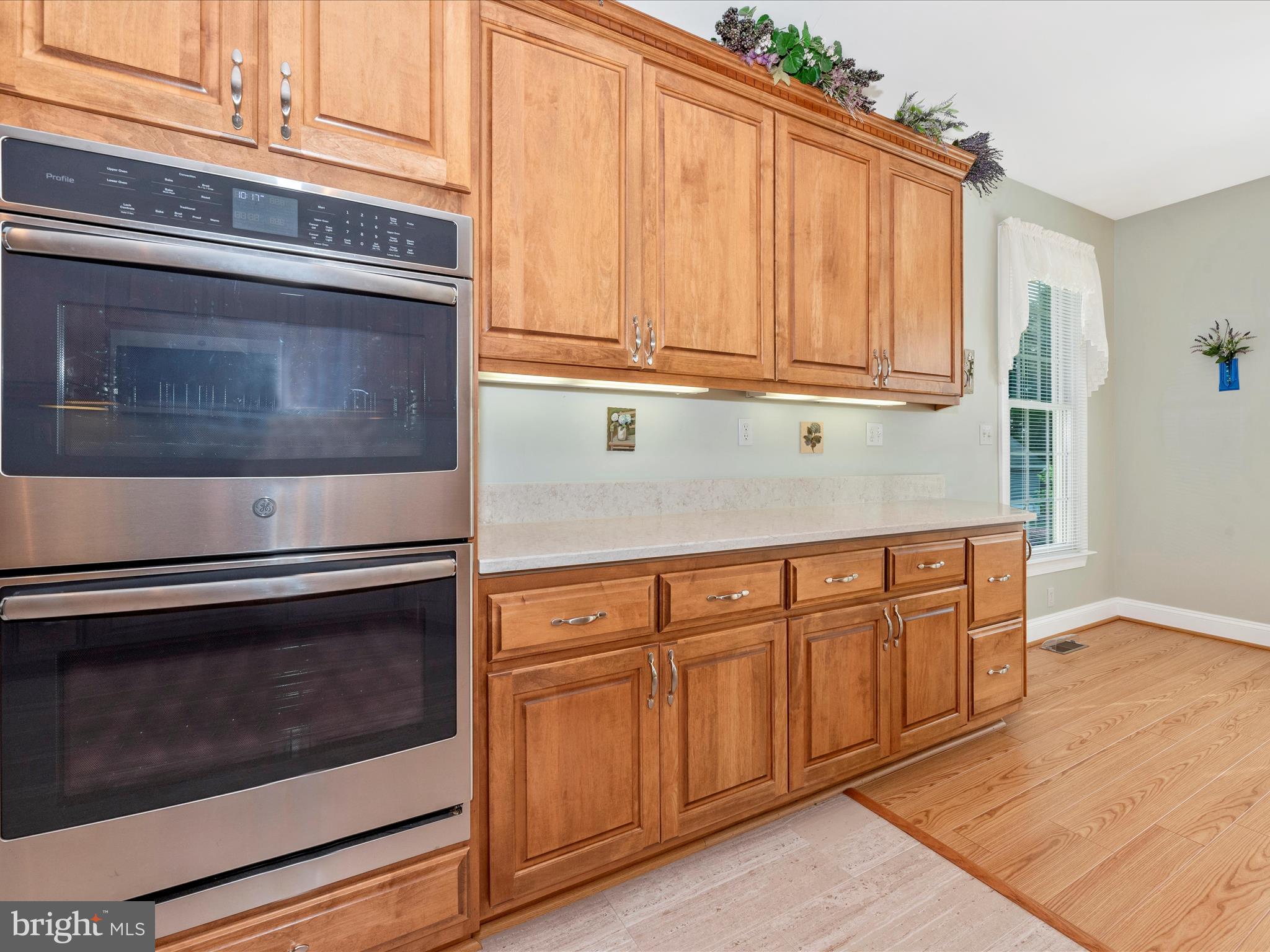 MONKS MISERY - Residential