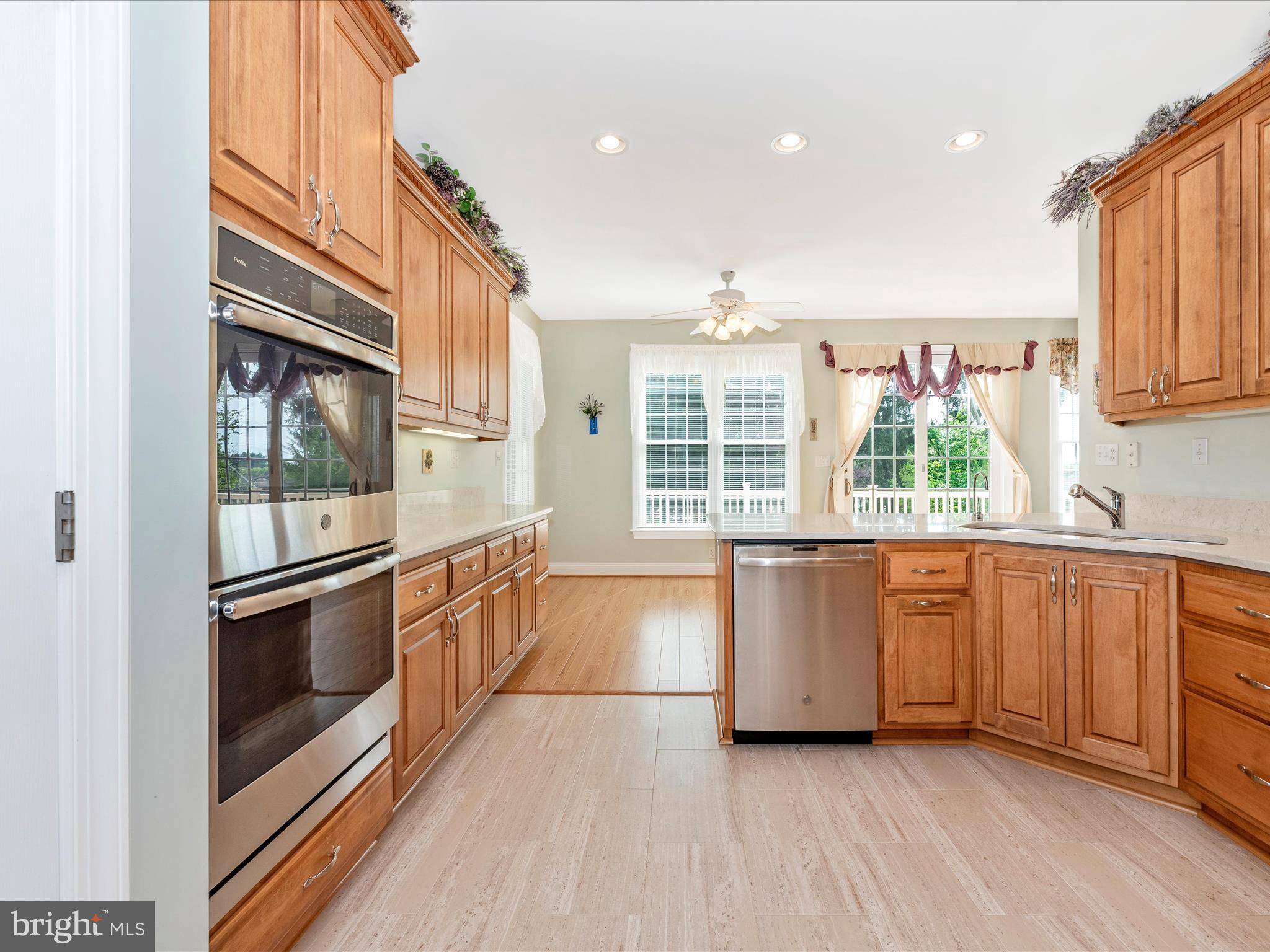 MONKS MISERY - Residential