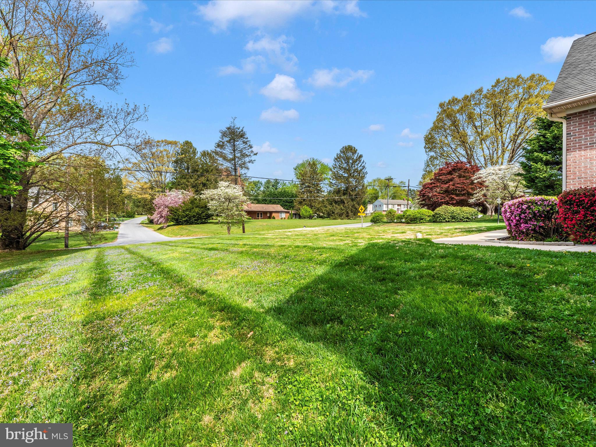 MONKS MISERY - Residential