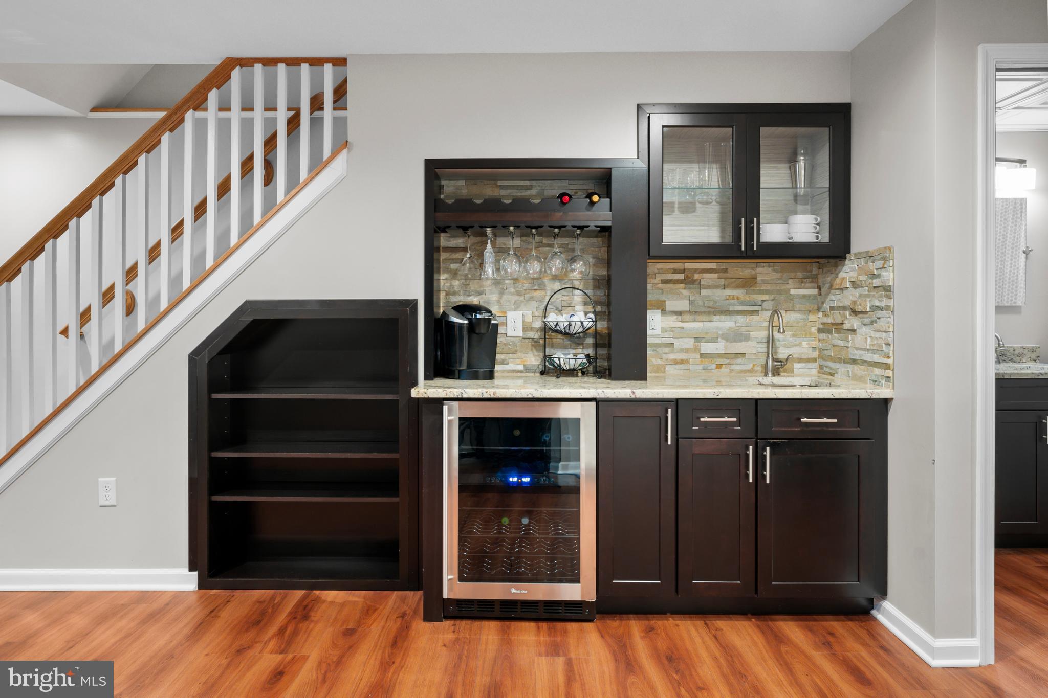 VILLAGE OF LONG REACH - Residential