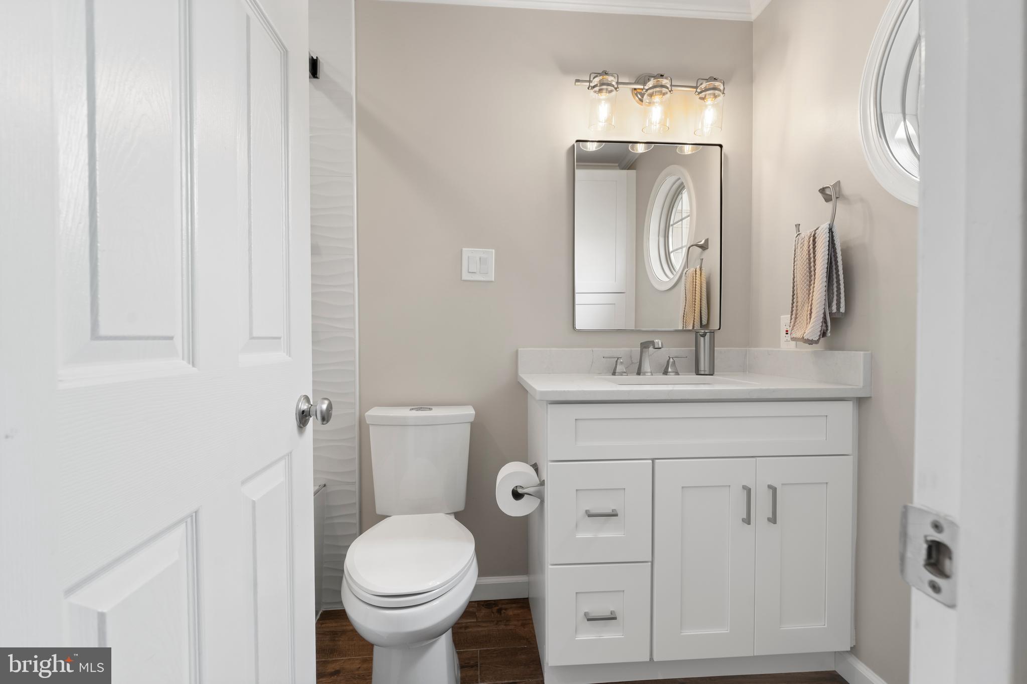 VILLAGE OF LONG REACH - Residential