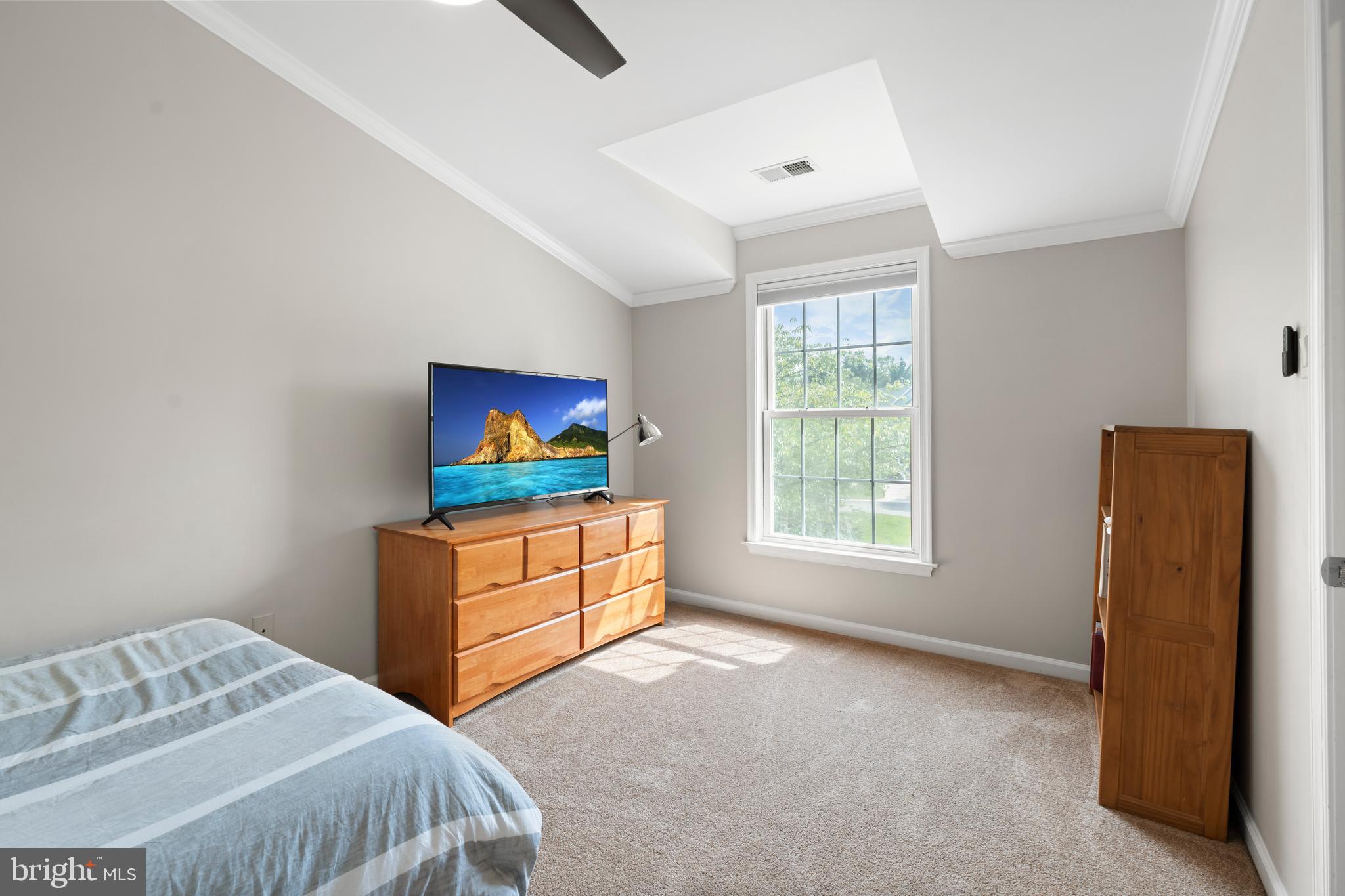 VILLAGE OF LONG REACH - Residential