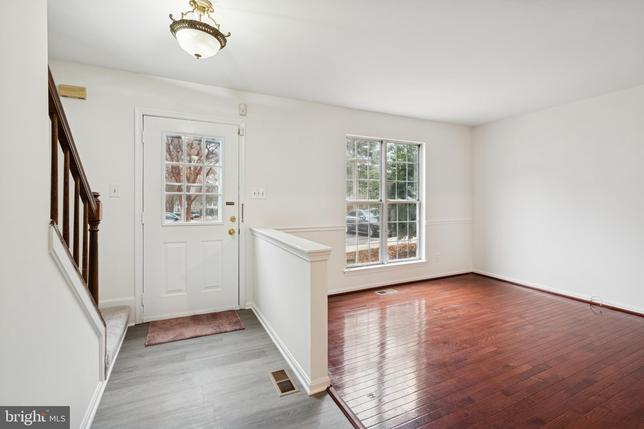 POTOMAC CHASE - Residential