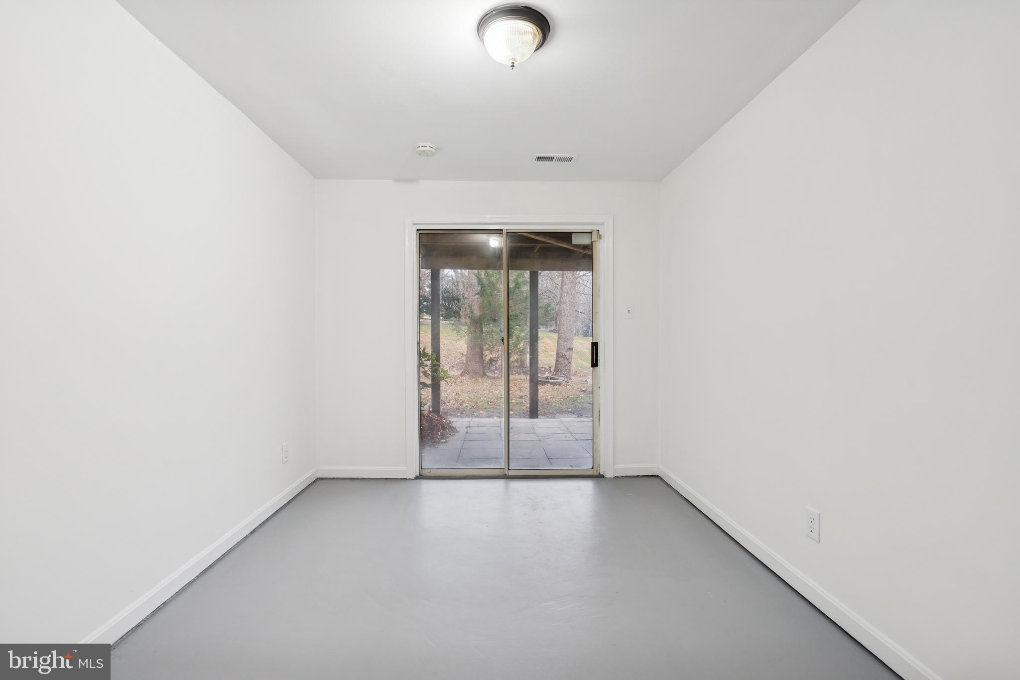 POTOMAC CHASE - Residential