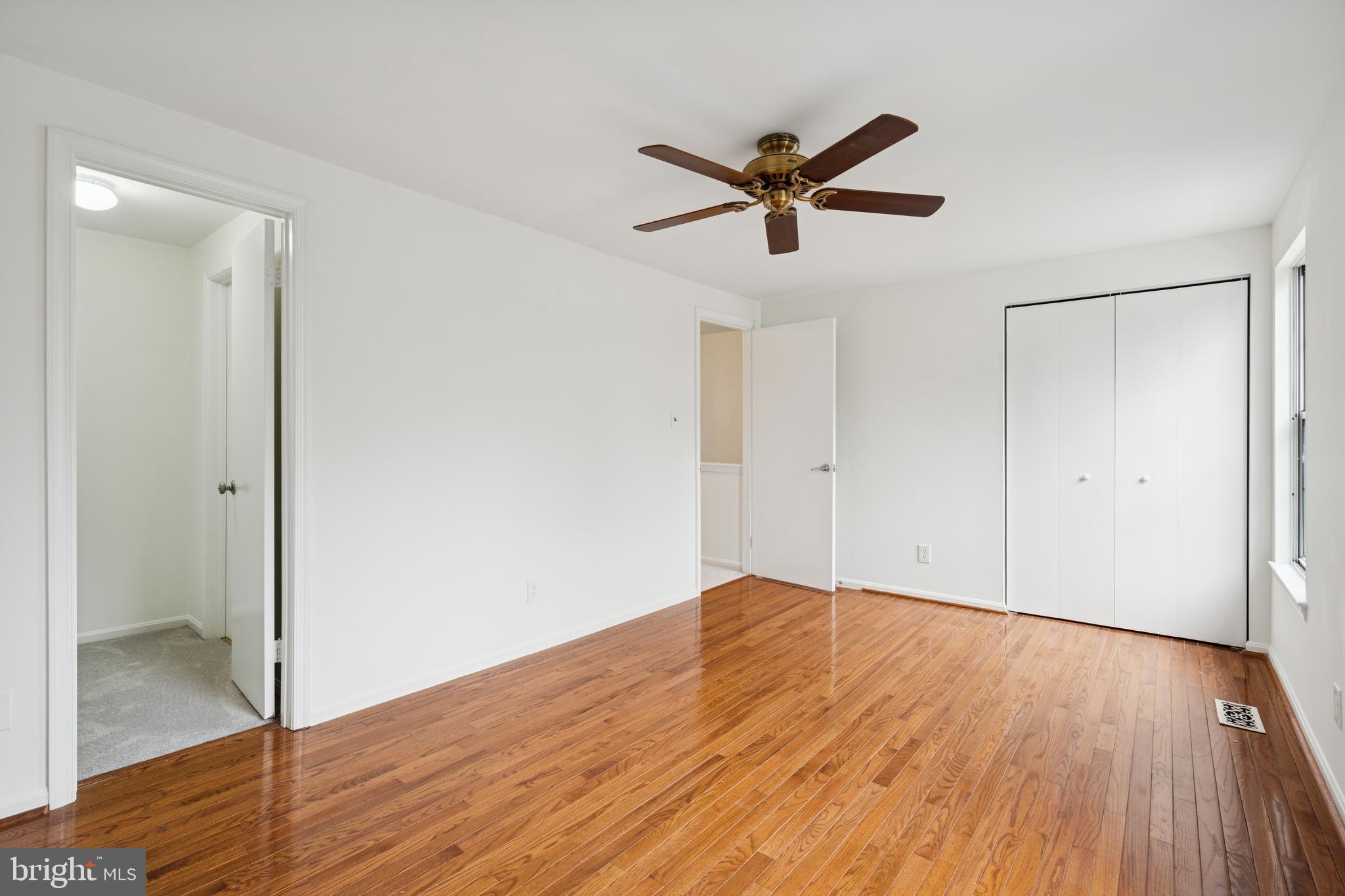 POTOMAC CHASE - Residential