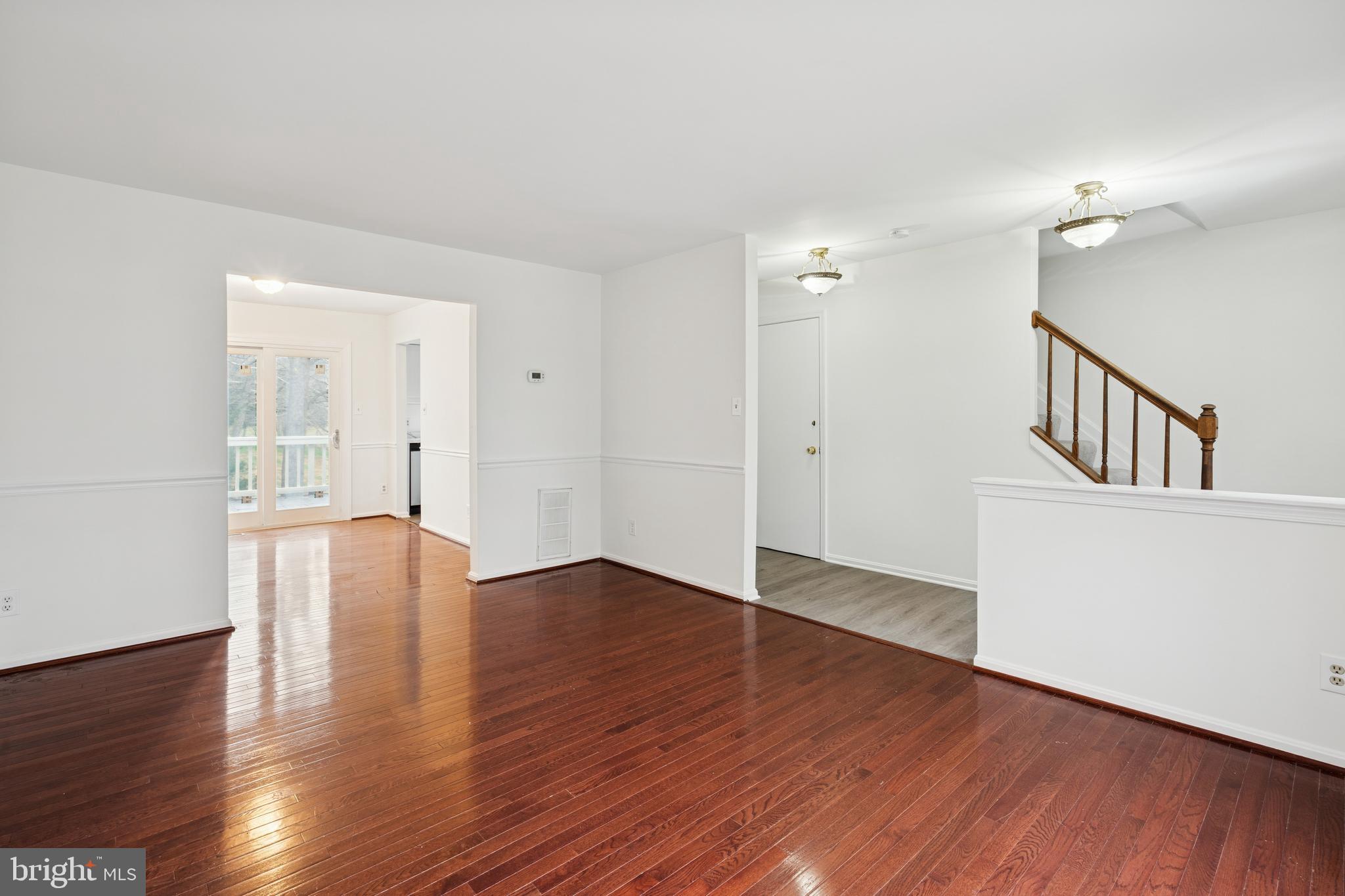 POTOMAC CHASE - Residential