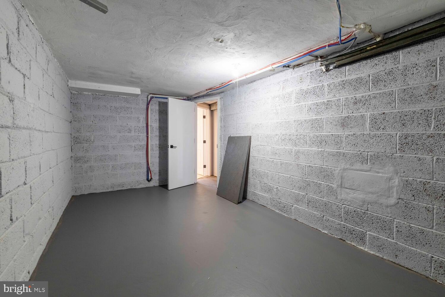 EAST MT AIRY - Residential