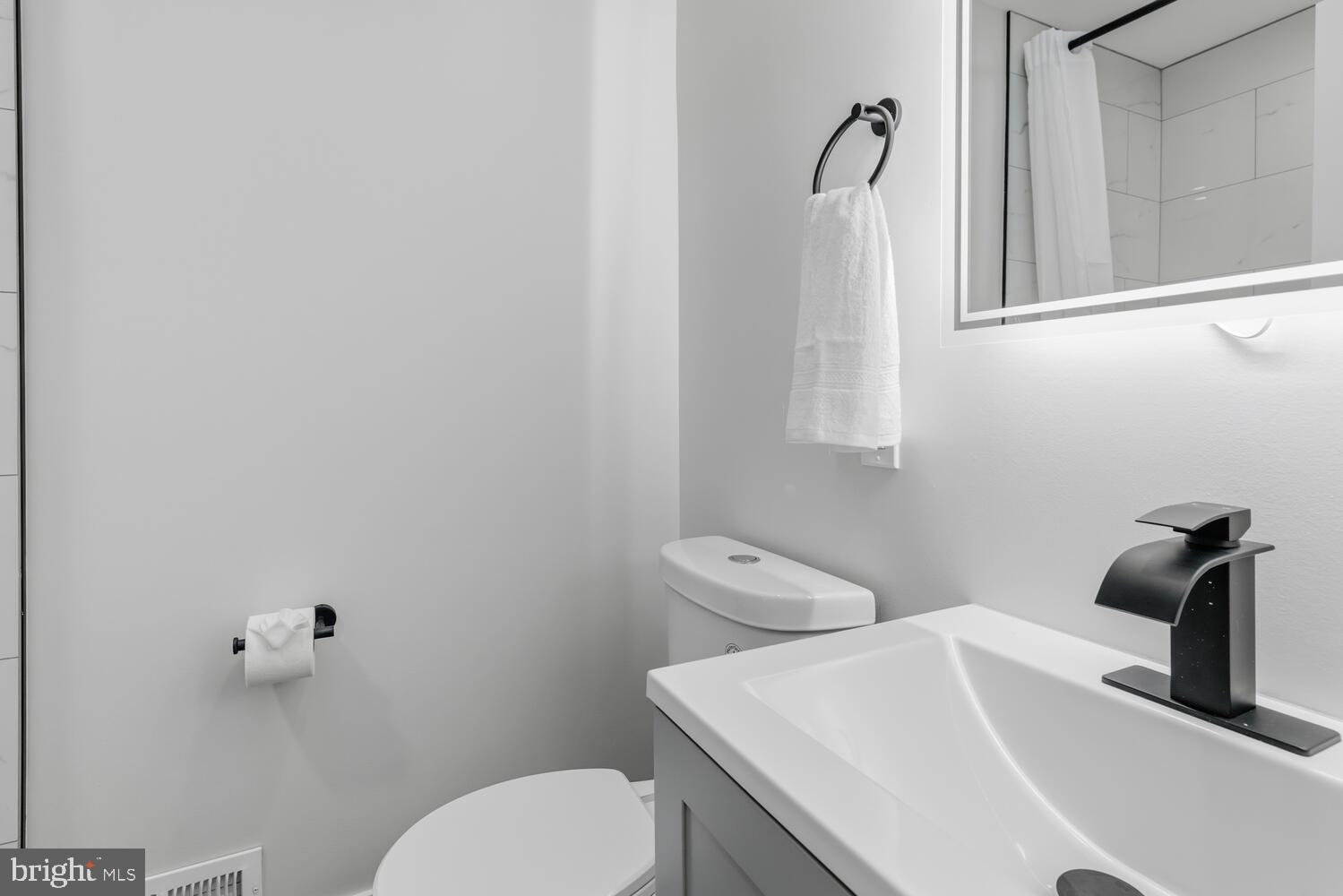 EAST MT AIRY - Residential