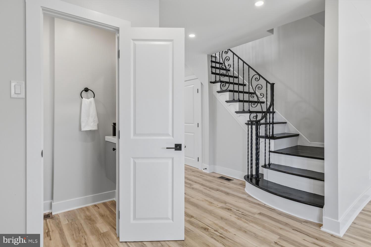 EAST MT AIRY - Residential