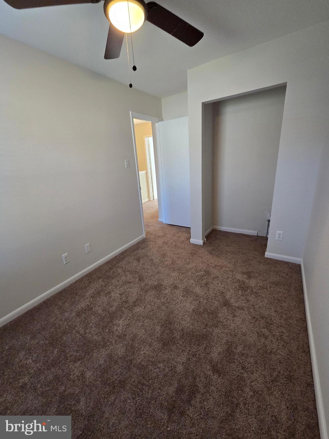 VILLAGE OF LONG REACH - Residential