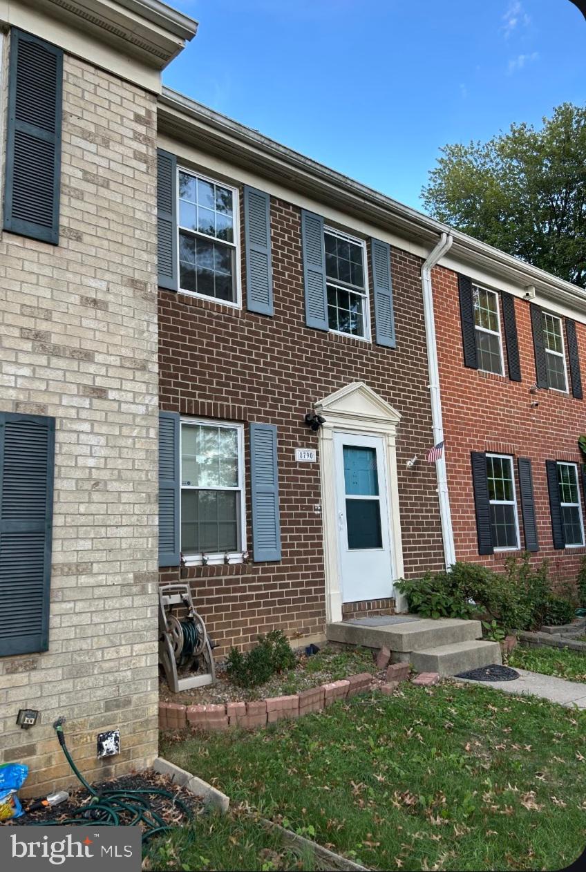 VILLAGE OF LONG REACH - Residential