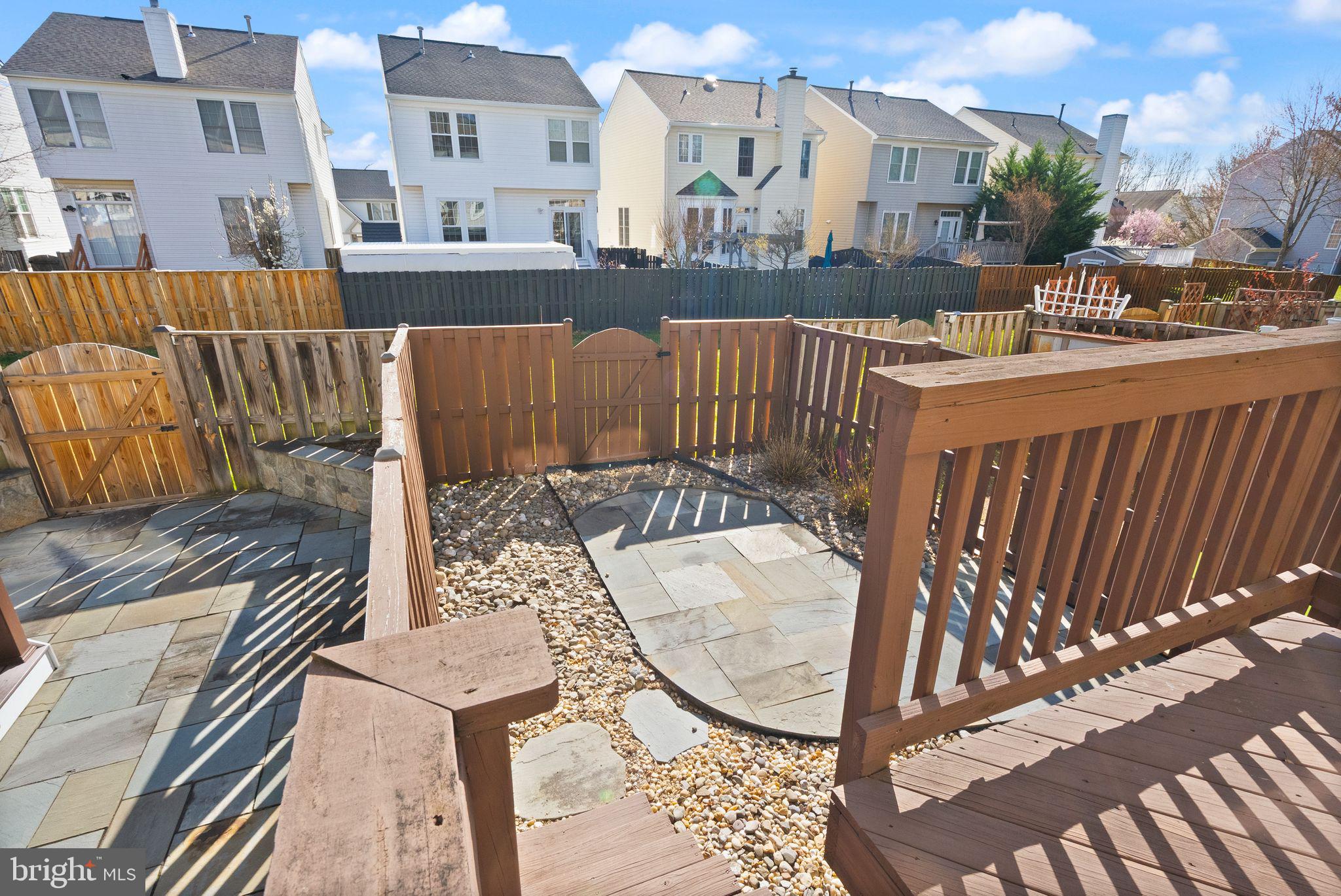 GREEN TRAILS - Residential