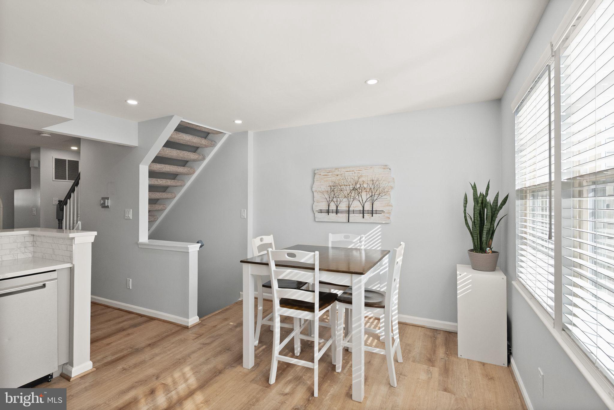 GREEN TRAILS - Residential