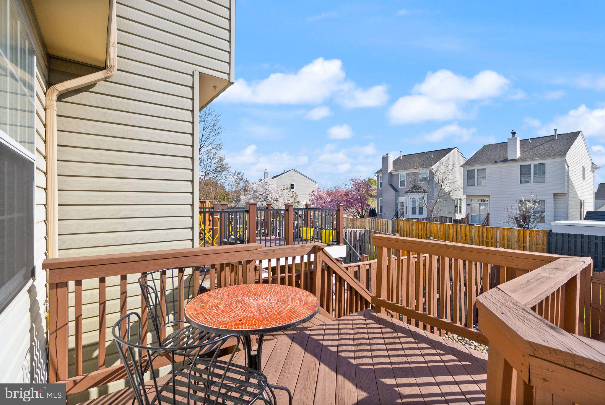 GREEN TRAILS - Residential