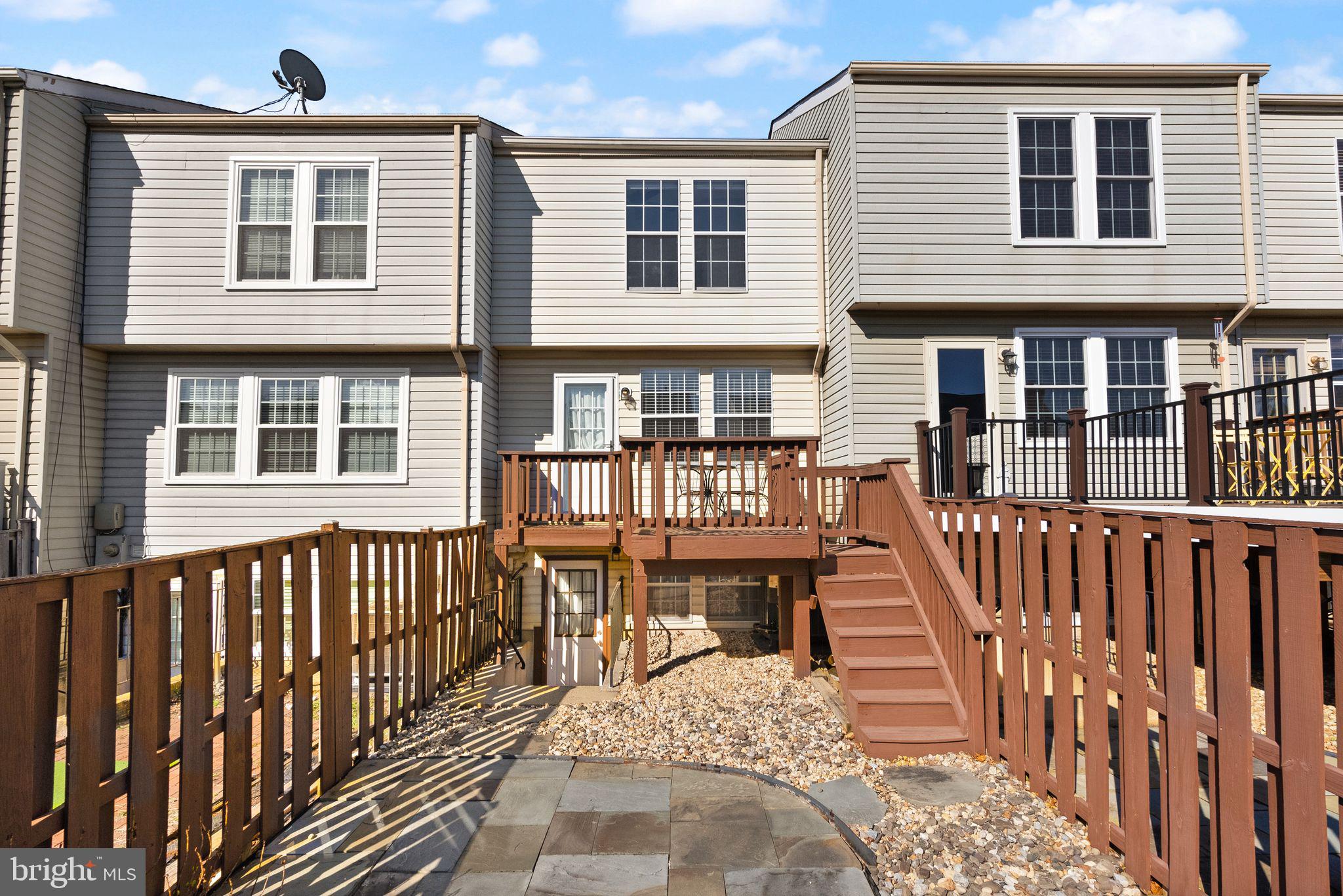 GREEN TRAILS - Residential