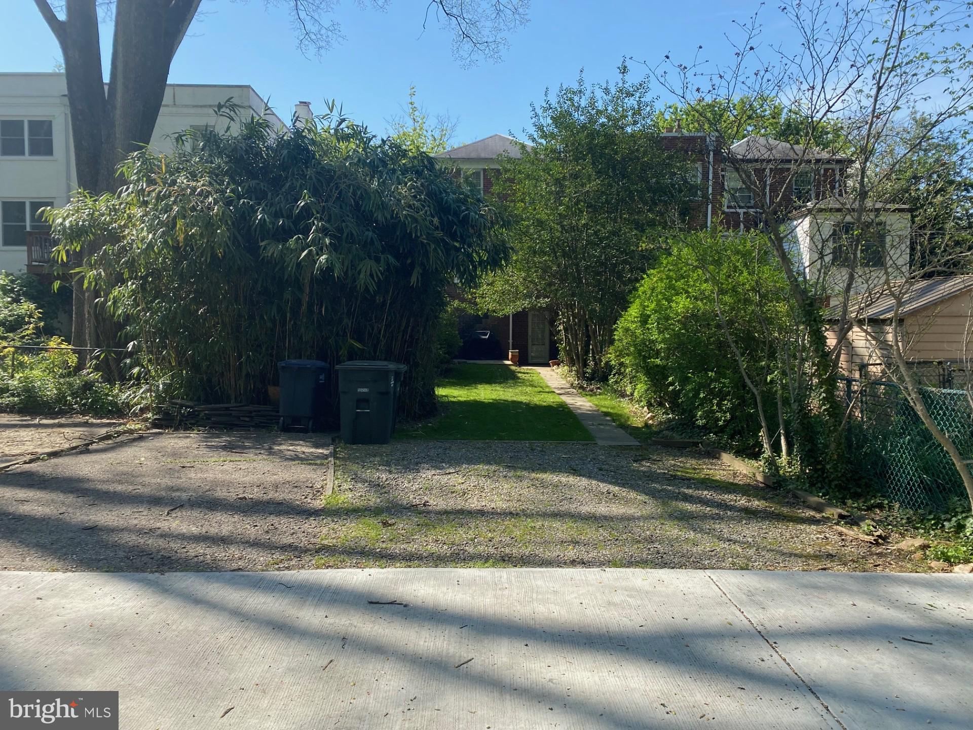 CHEVY CHASE - Residential Lease