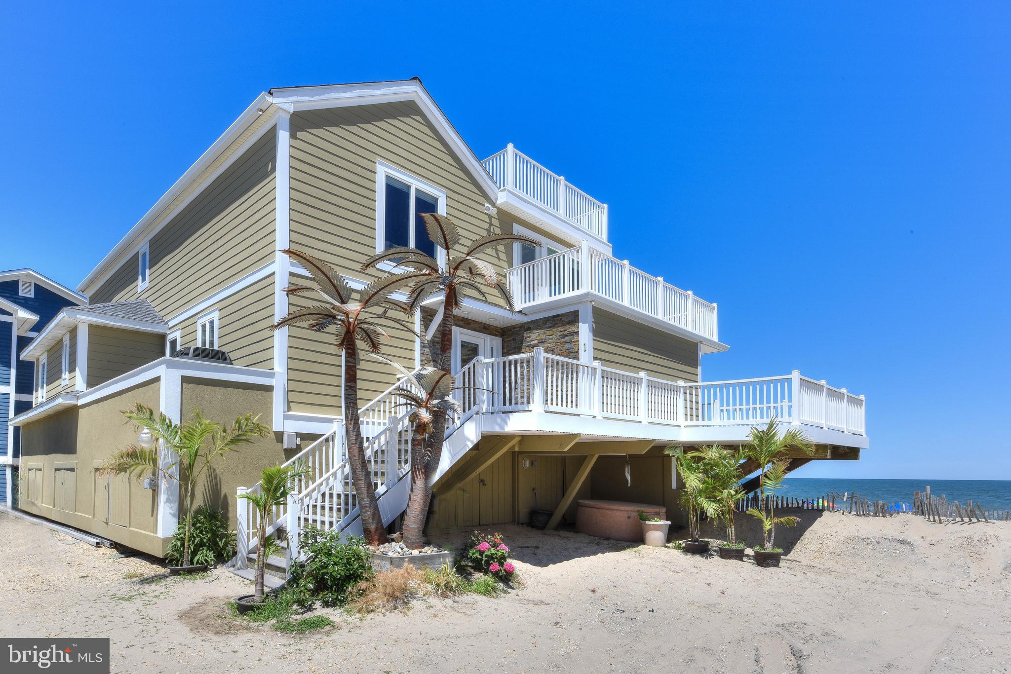 INDIAN BEACH - Residential