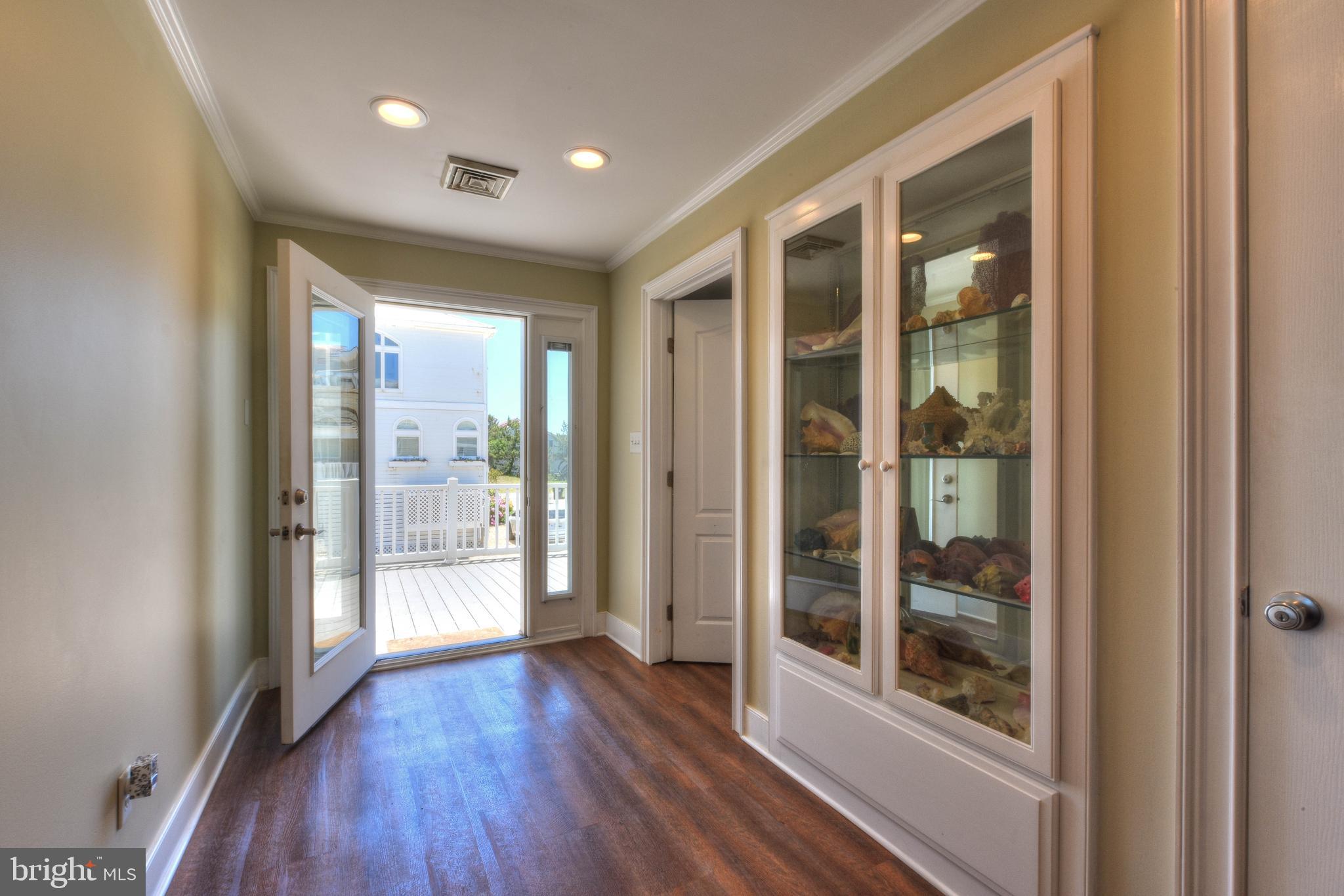 INDIAN BEACH - Residential