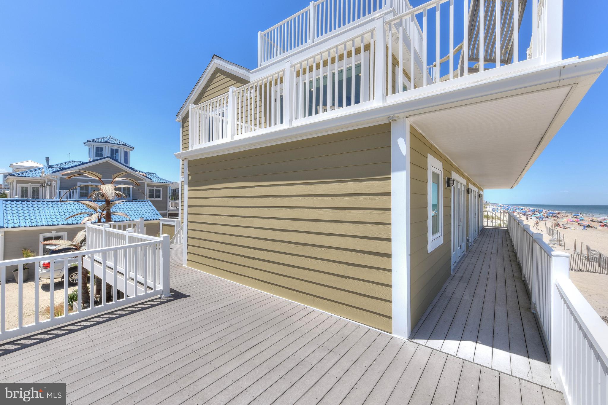 INDIAN BEACH - Residential