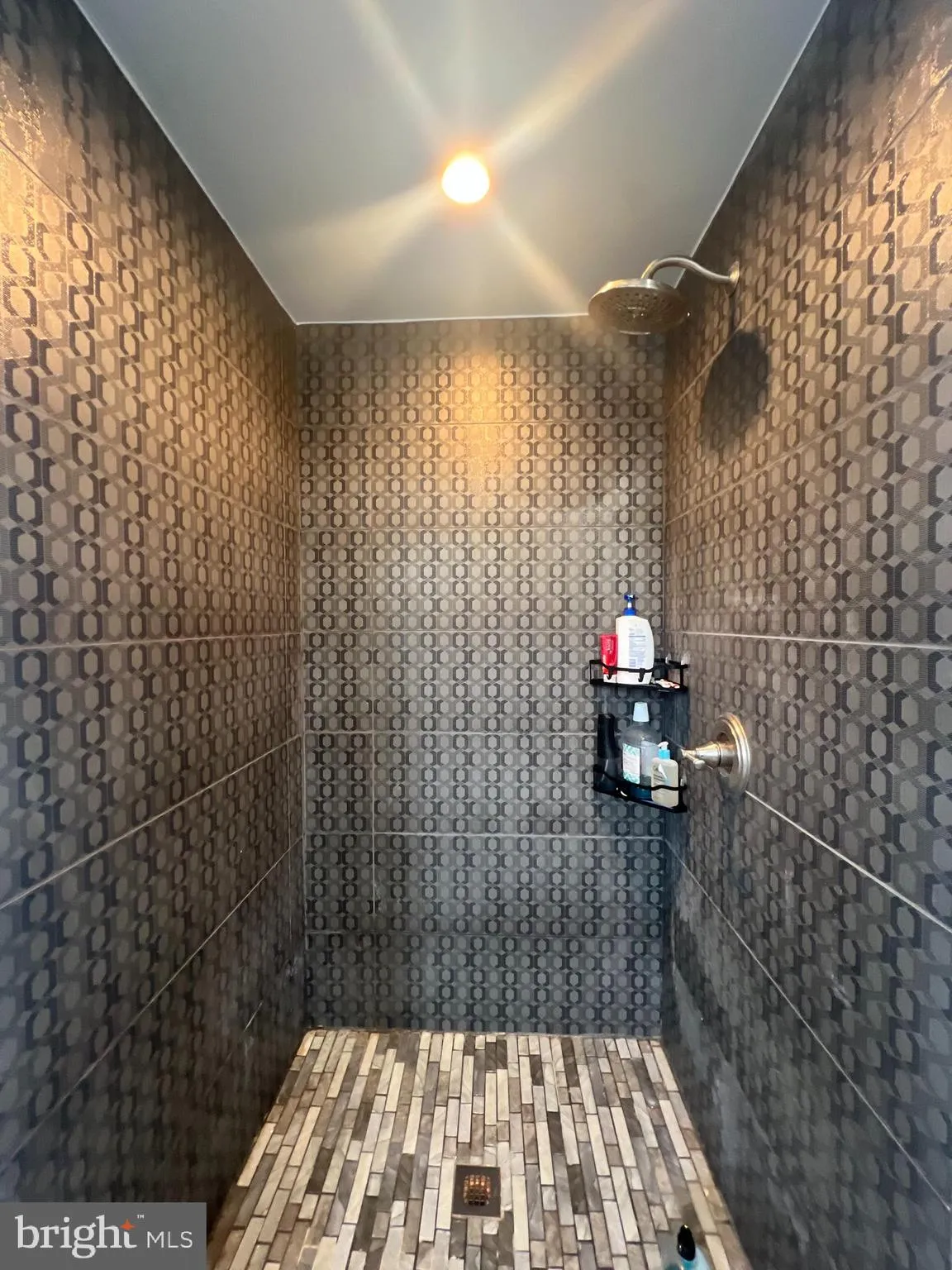 Philadelphia, Pennsylvania 19131, United States, 5 Bedrooms Bedrooms, ,3 BathroomsBathrooms,Residential,Contingent,50913