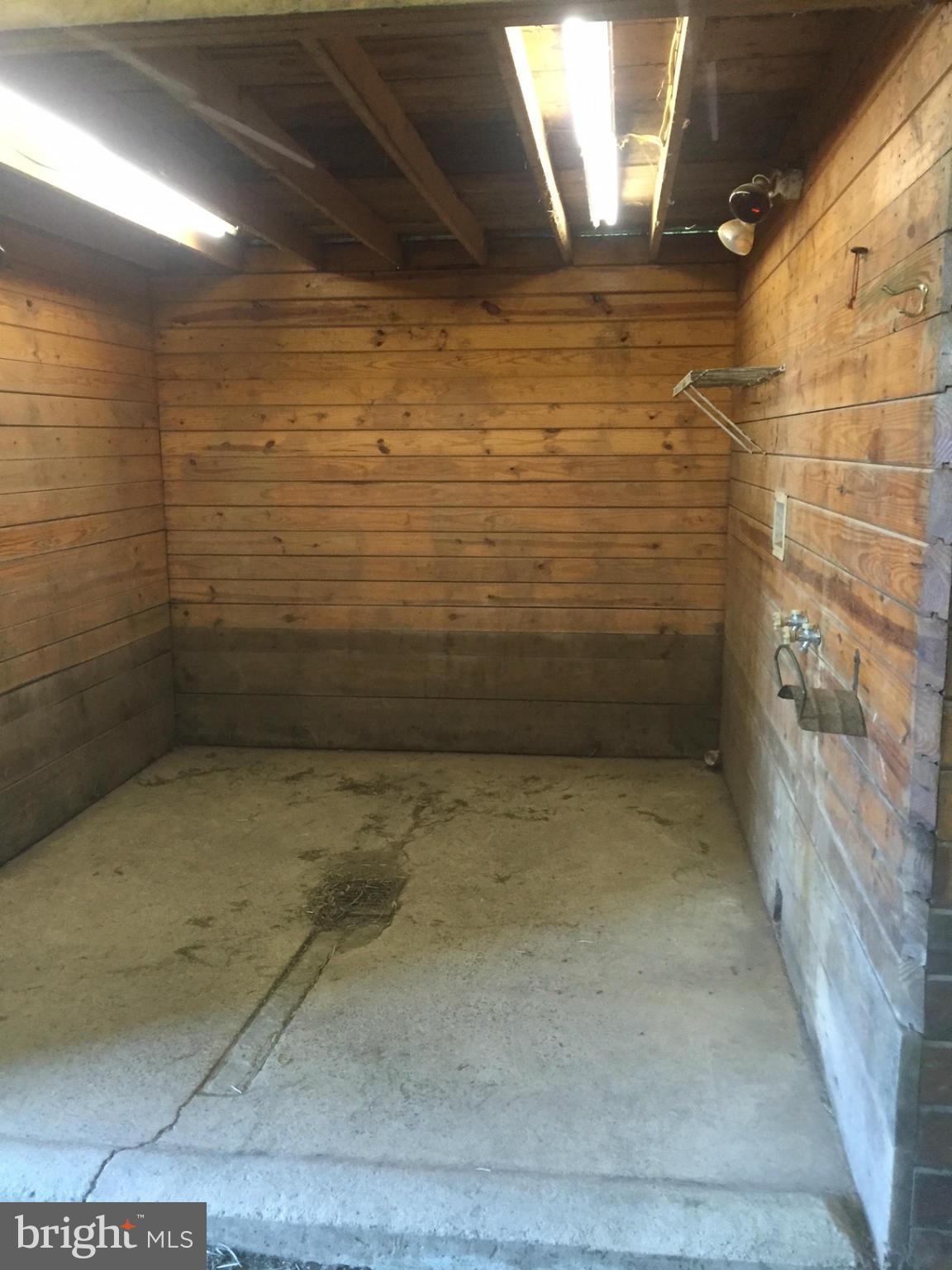 UNISON - Residential Lease