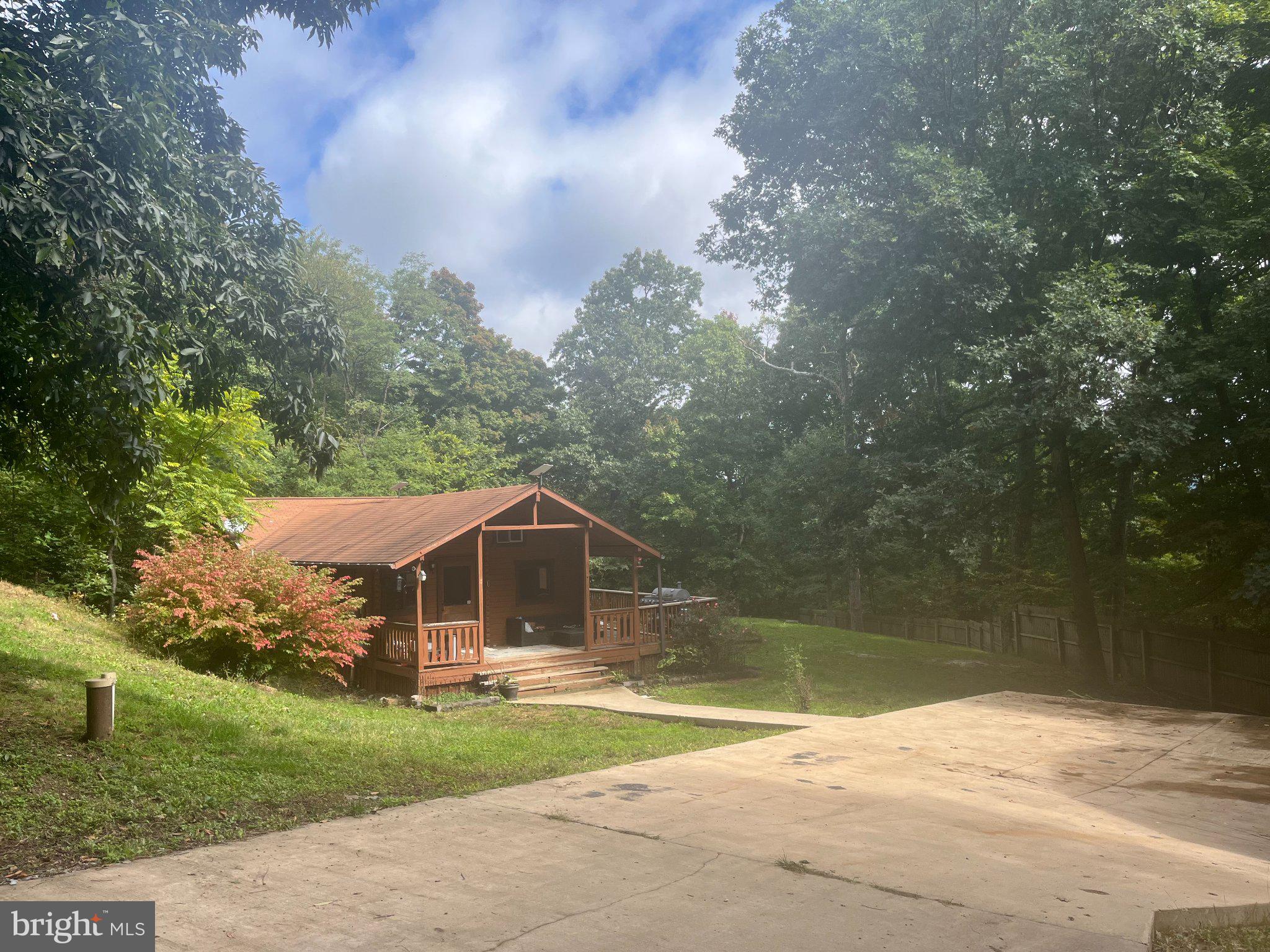 1385 GERMANTOWN ROAD
