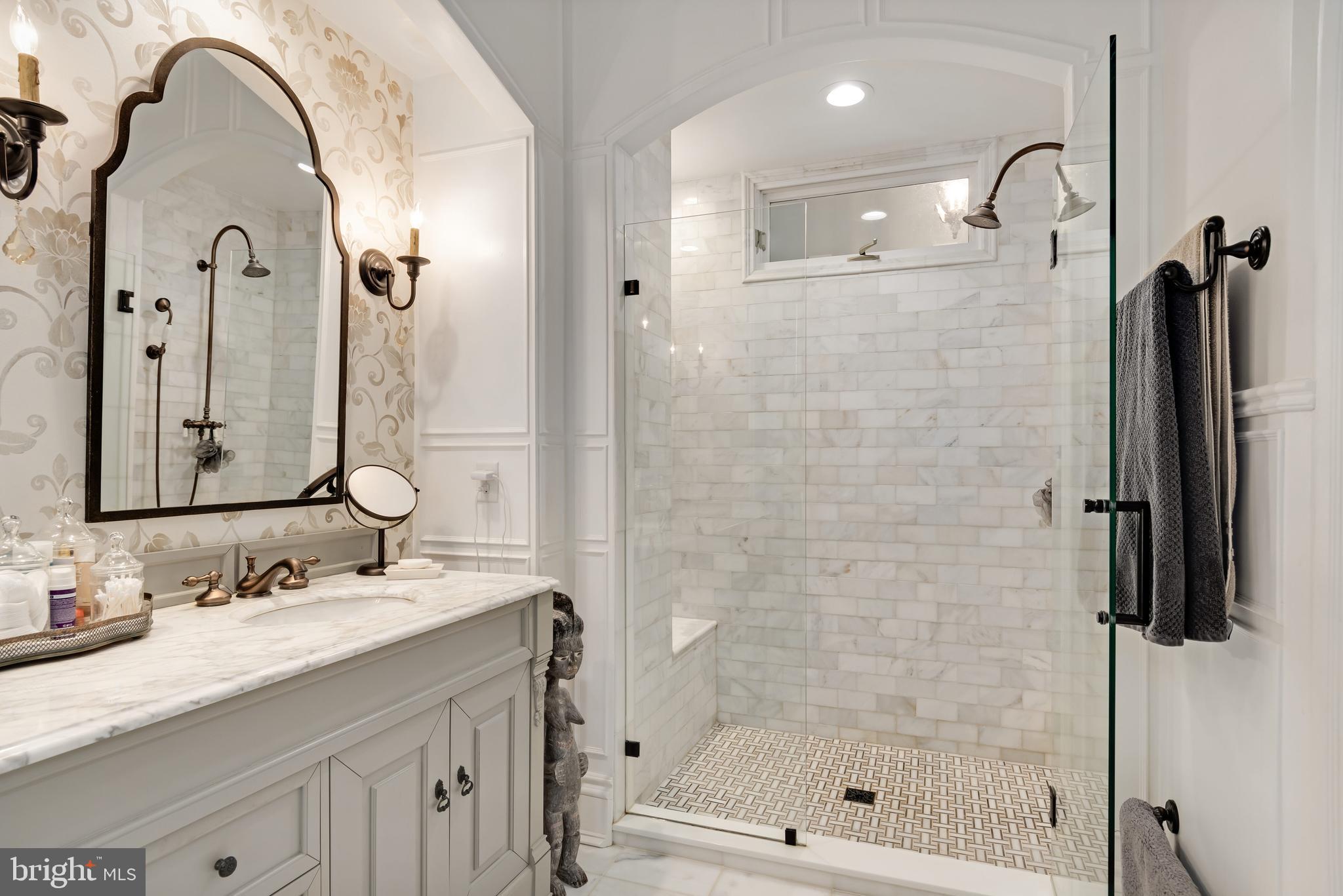 EASTON HISTORIC DISTRICT - Residential