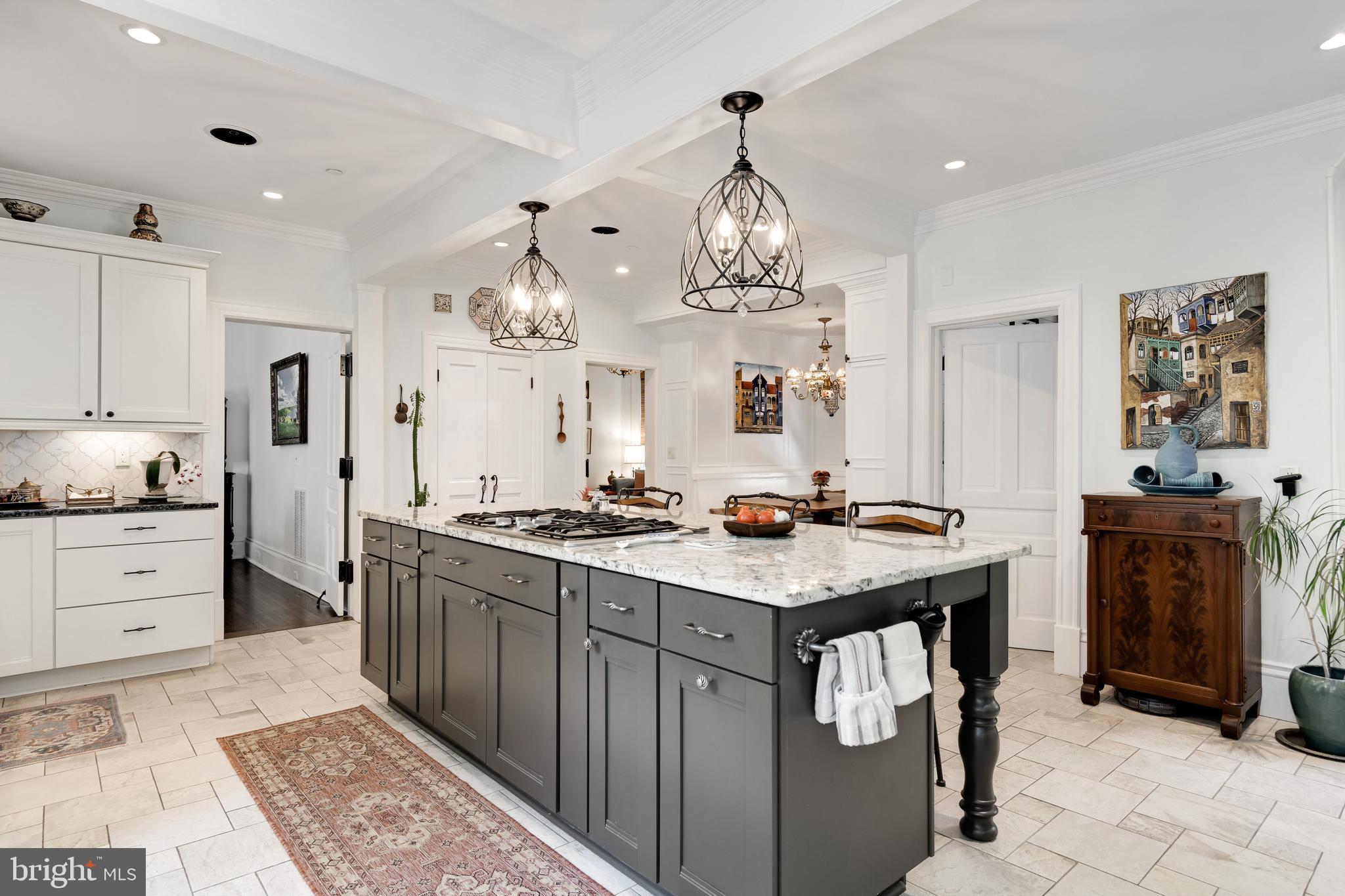 EASTON HISTORIC DISTRICT - Residential