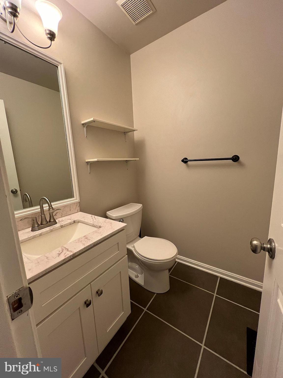 CEDARHURST - Residential Lease