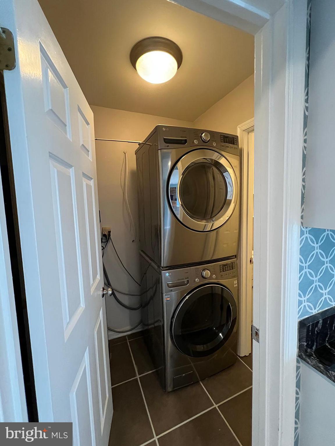 CEDARHURST - Residential Lease