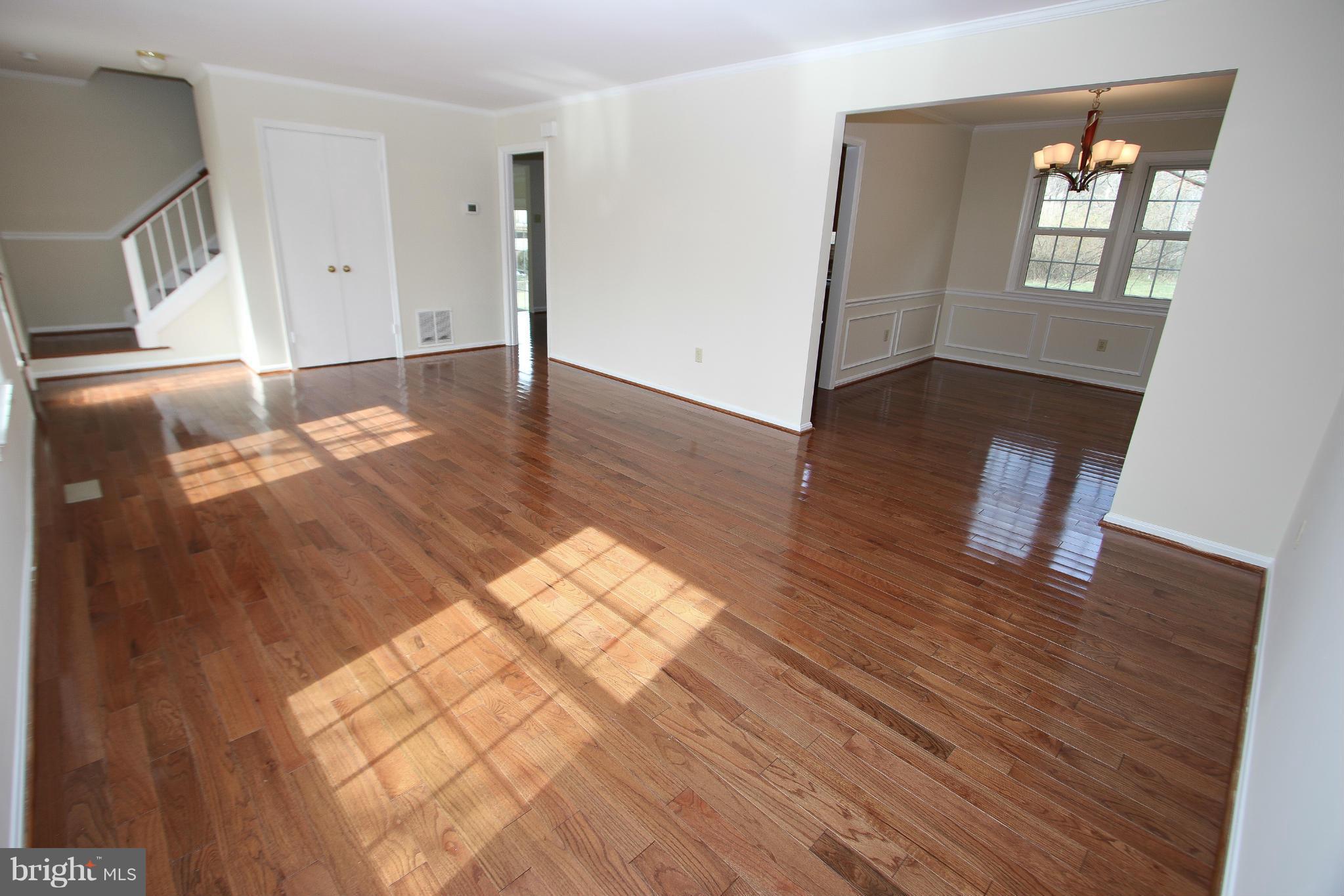 COURTS OF CHANDON - Residential